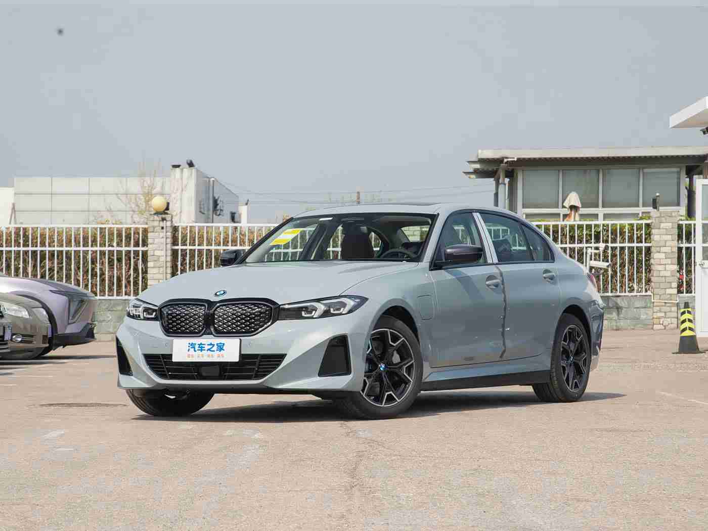 国产成人黄片：时尚动感，舒适驾驭，亲民之选，国产SUV新宠亮相-1