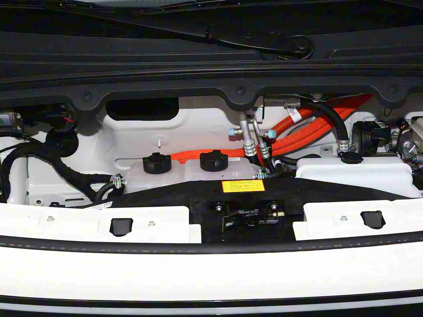 将界2第3集打扑克80秒：未来驾趣，智能“扑克”出行新体验-5