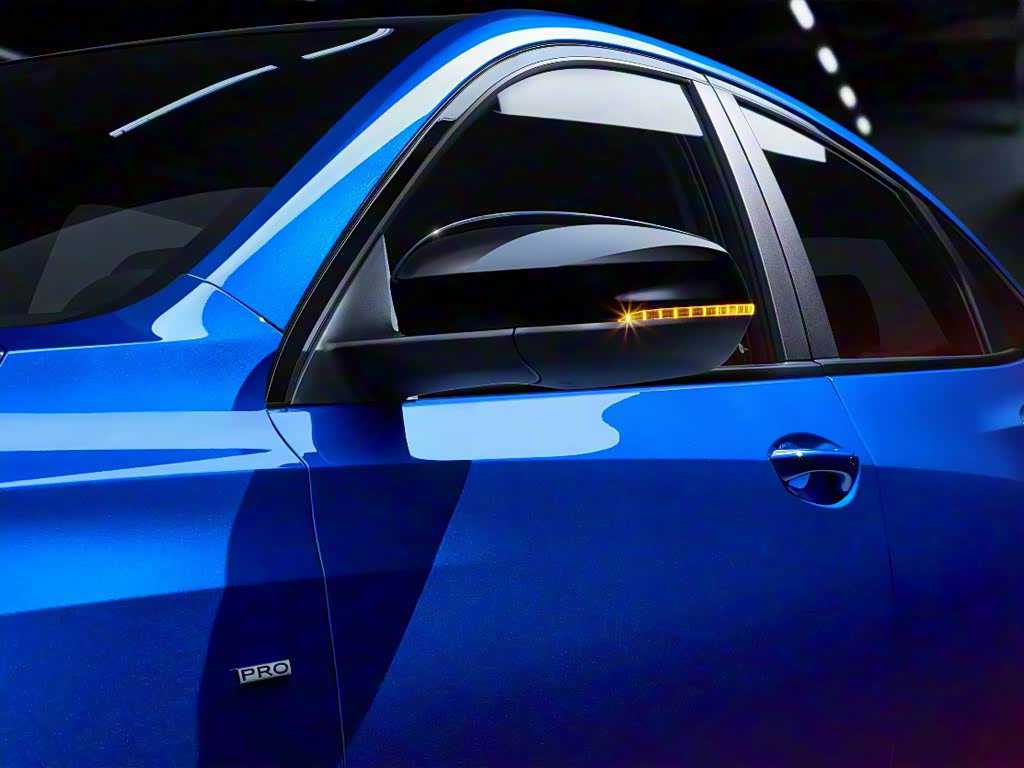 ：“智能驾驶新潮流：汽车配件“智能驾驶助手”亮相，为驾驶者带来安全便捷体验”-3