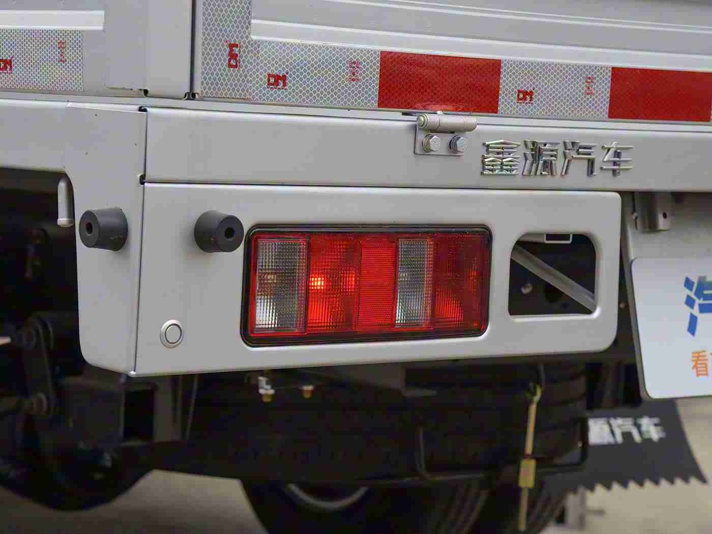 大象传媒网页版ceo入口门户：“智能驾驶时代来临，全新AI辅助系统引领未来出行新篇章”-1