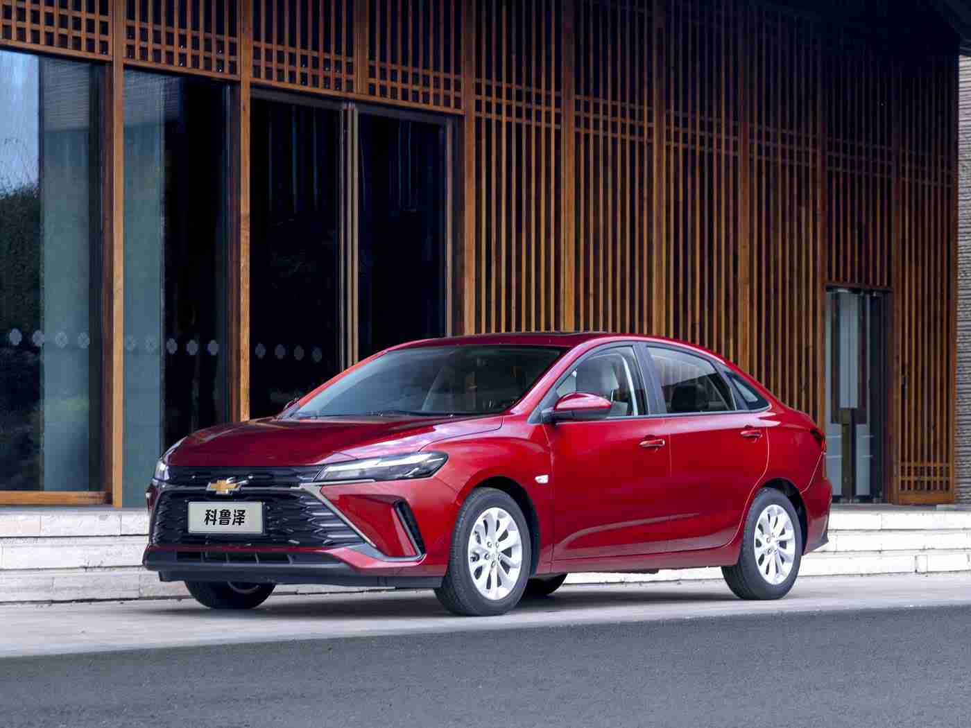 男按摩师揉我奶头和花蒂：花蒂智能汽车：创新按摩技术打造舒适驾驶，领跑行业新标杆-2