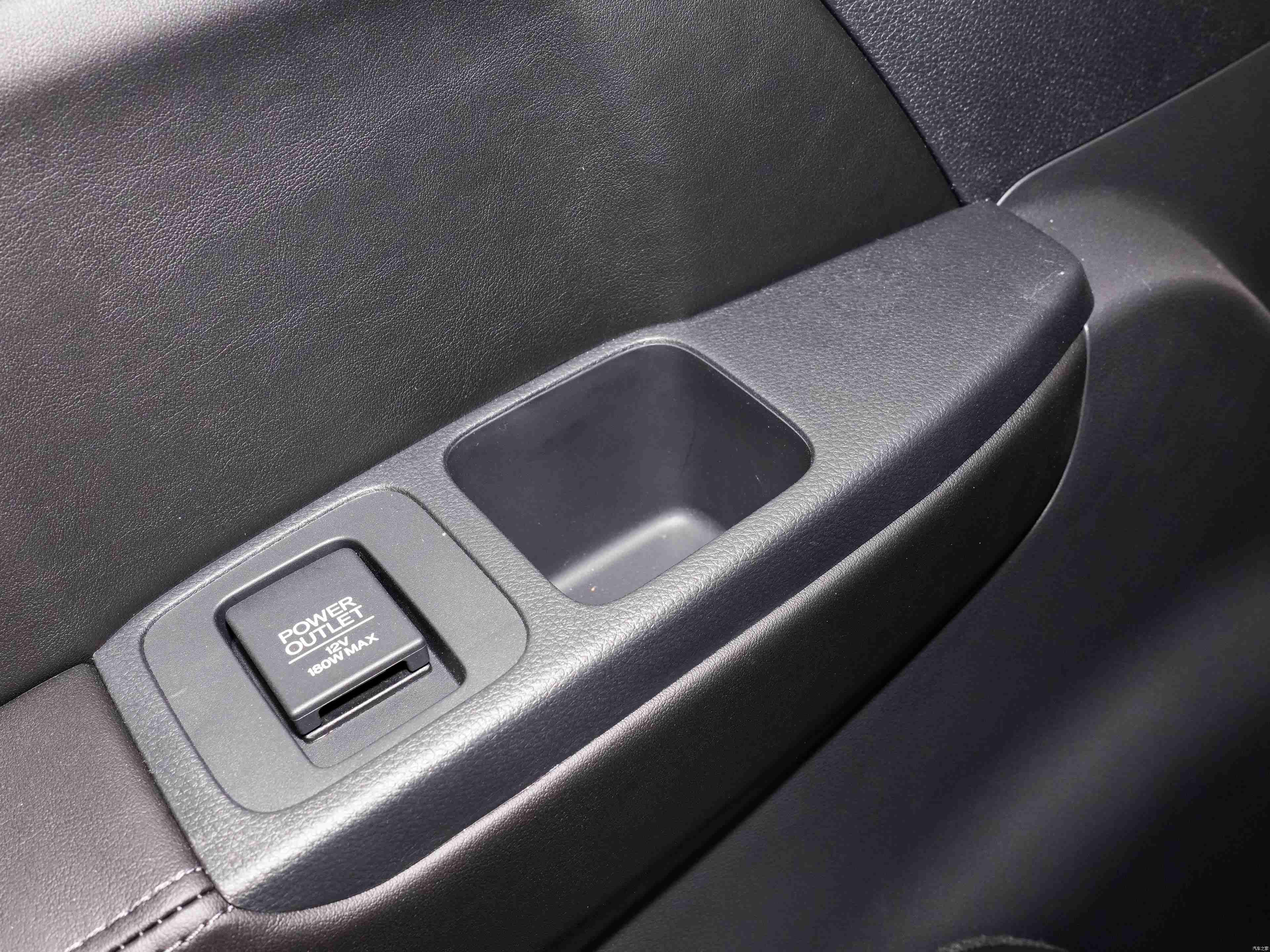 体育生自慰：汽车运动新风尚，车辆稳定性打造健身奇效-1