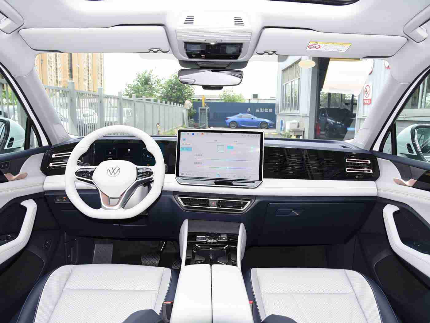 黄色软件下载3.0.3免费vivo版破解大全苹果：全新升级！汽车软件引领驾驶革命，免费破解版助力苹果用户畅享智能出行-2