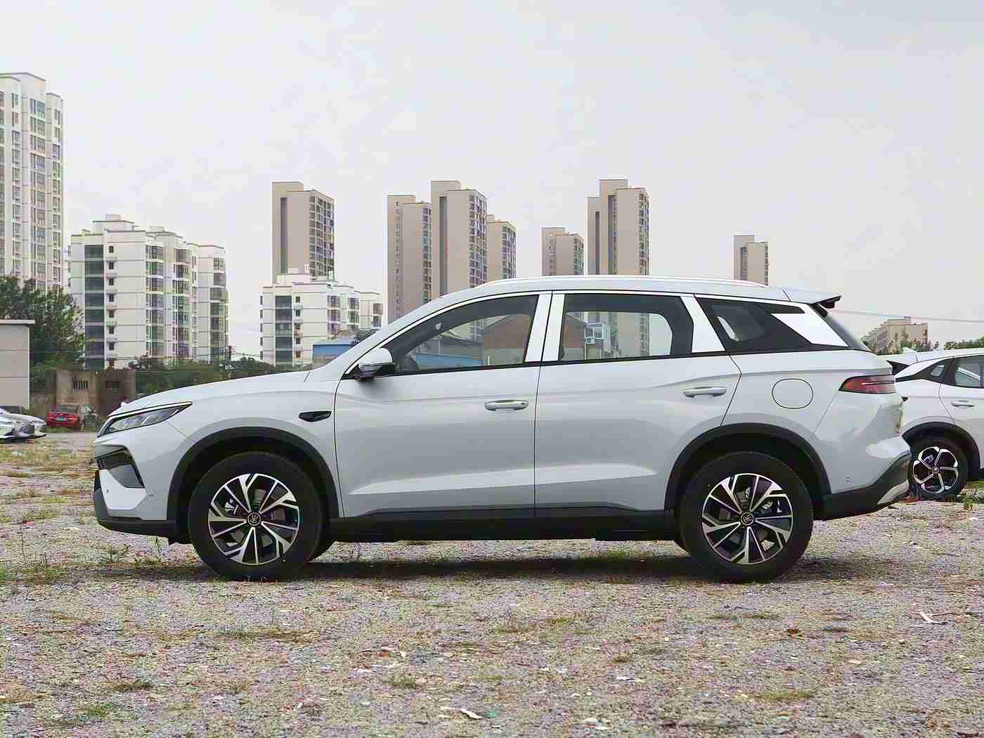 404：“潮流之选，绿色未来：揭秘全新概念车型，引领汽车行业新潮流”-3