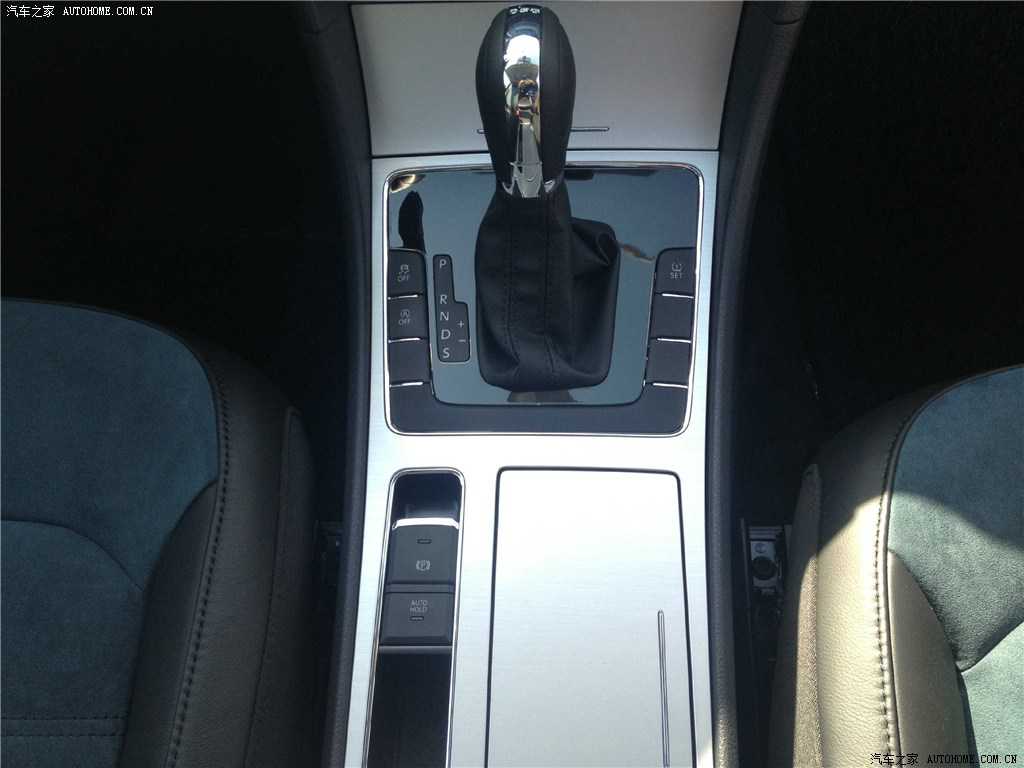 韩国三级HD中文字幕天美傳媒：智能驾驶，视听盛宴，天美传媒开启未来出行新纪元-1