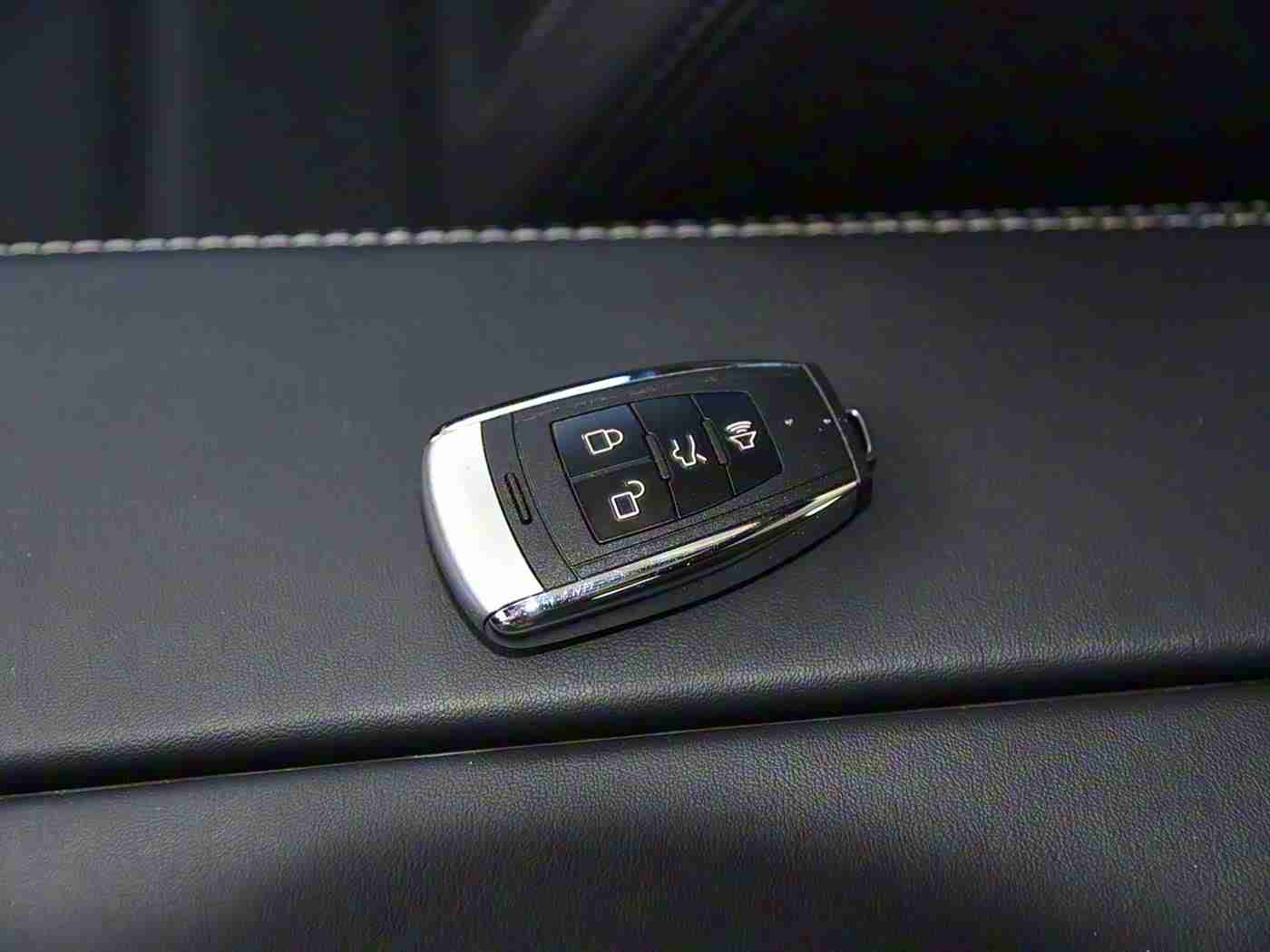 国产黑料：国产汽车崛起之路：揭秘“黑料”背后的真实面貌与突破-3