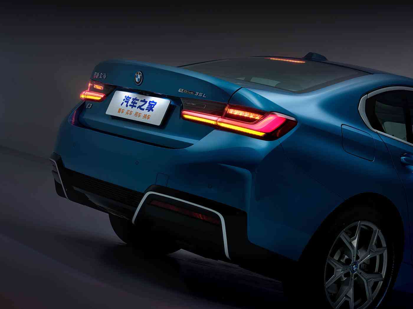 火影18同人手游破解版：科技跨界启示录：手游破解版引领汽车行业智能化、电动化新风向-1