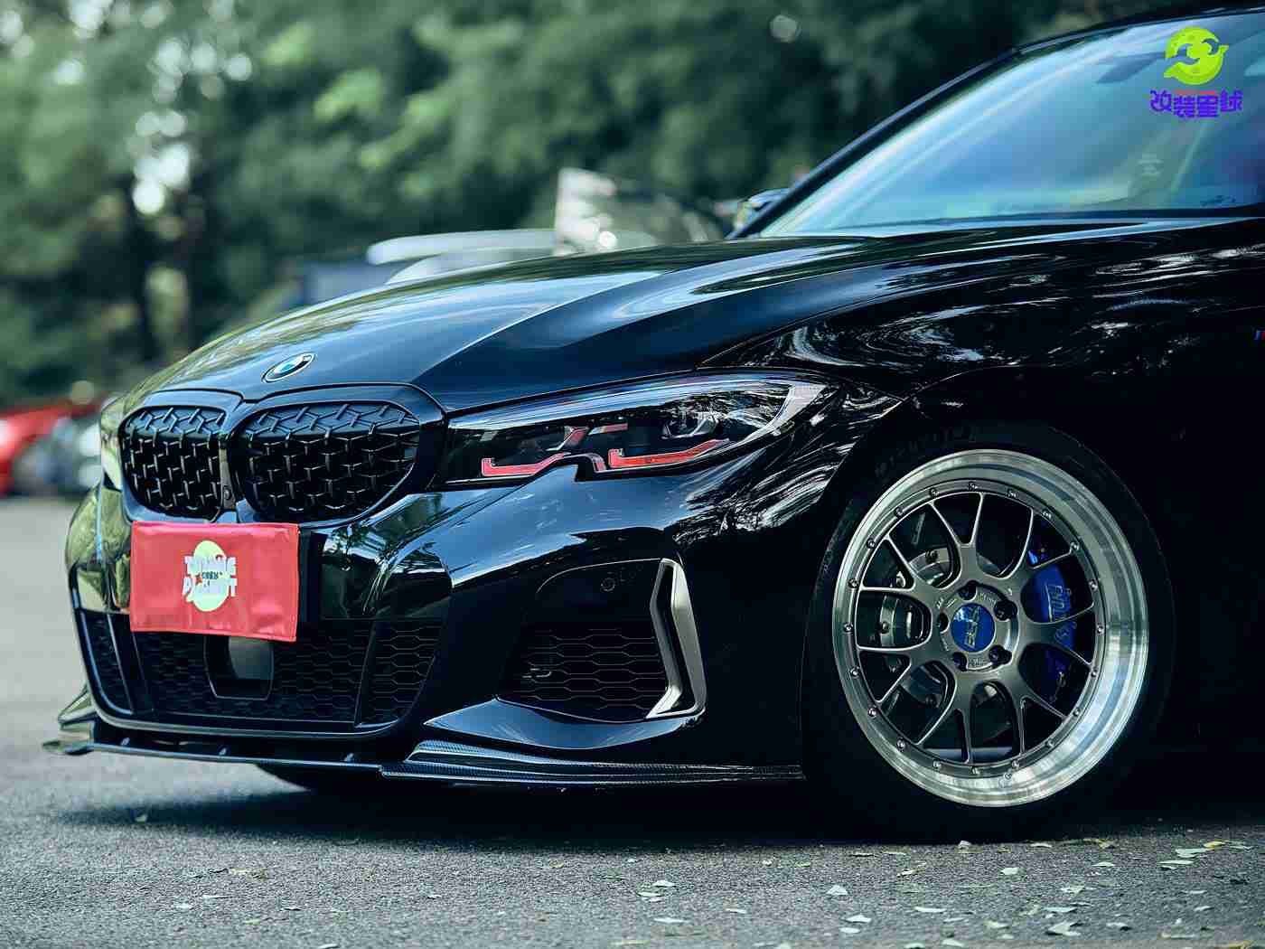 蜜桃成人网色情:“性能爆表外观亮眼,新SUV上市引热议,与“蜜桃成人网色情”无关之谜待解”-1