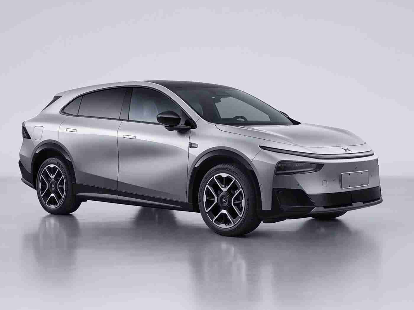 三个老外换着躁我一个故事：接力试驾比亚迪，三外国友人为国产骄傲点赞，共赴速度与激情之旅-3