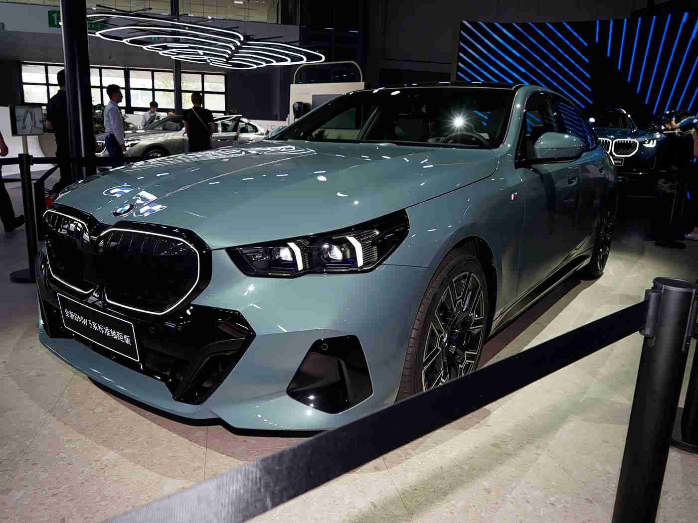 欧洲精品一区二区：欧系匠心，一区二区新锐车型诠释品质与性能新篇章-1