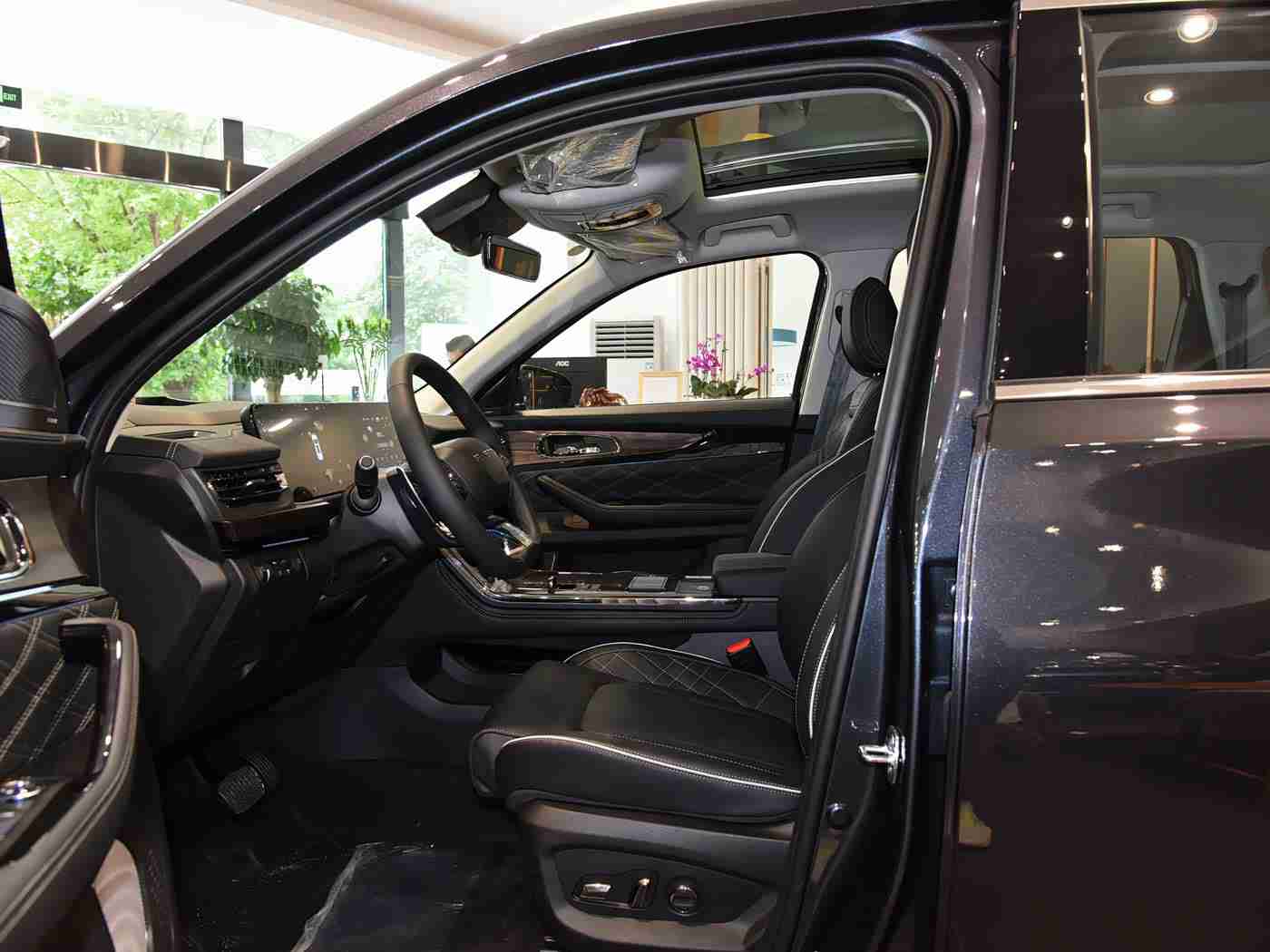 137137大但人文艺术有啥特别之处：137137大但：融合人文艺术，打造独特汽车生活体验-3