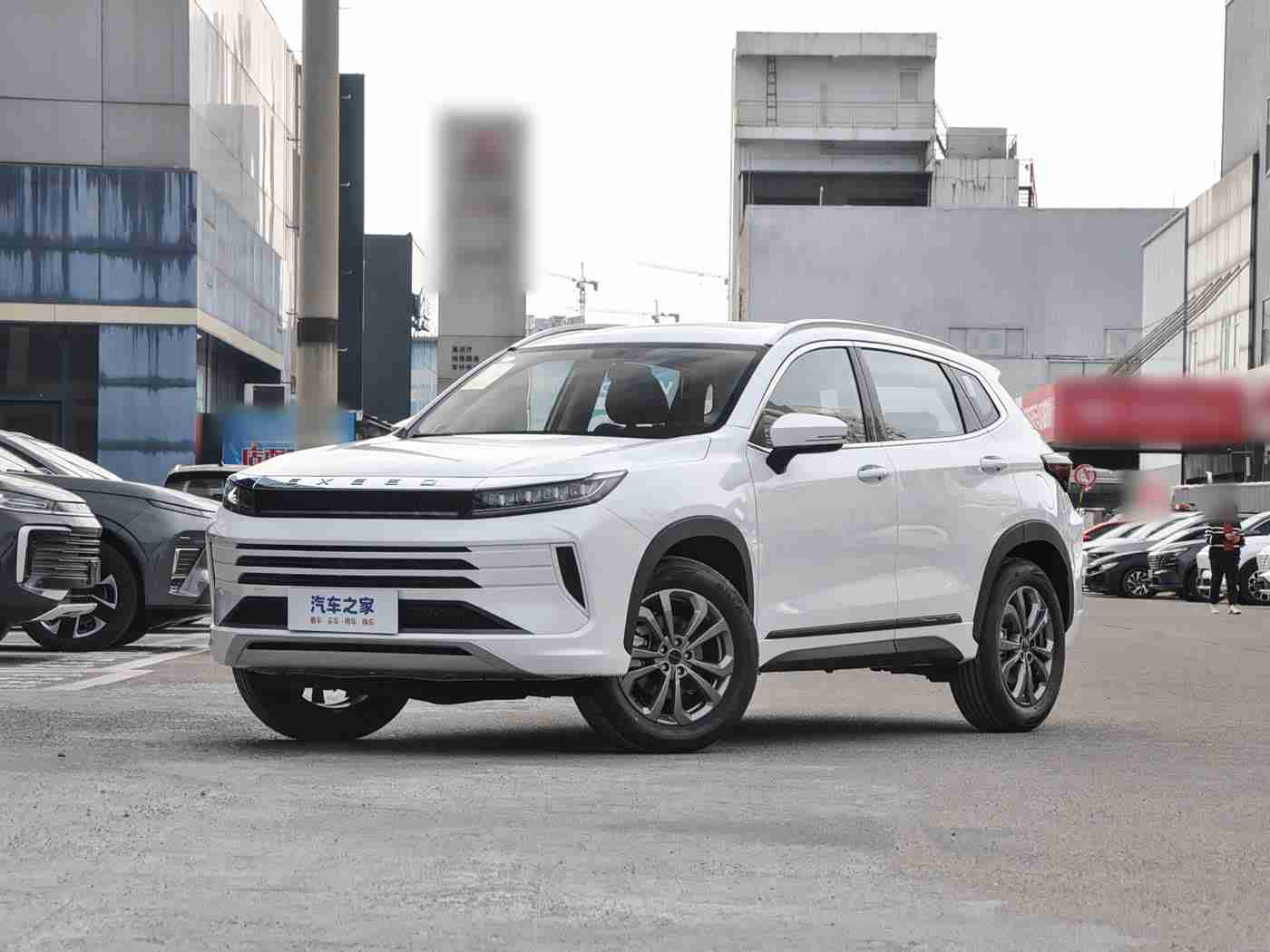 男人用机机桶女人：智能“机机桶”助力驾驶安全，男女共鸣共享便捷出行-1