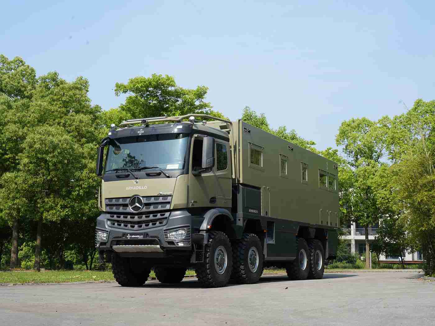 色多多在线：多款新车亮相，SUV、纯电动轿车、跨界SUV齐聚，汽车市场新势力盘点-1