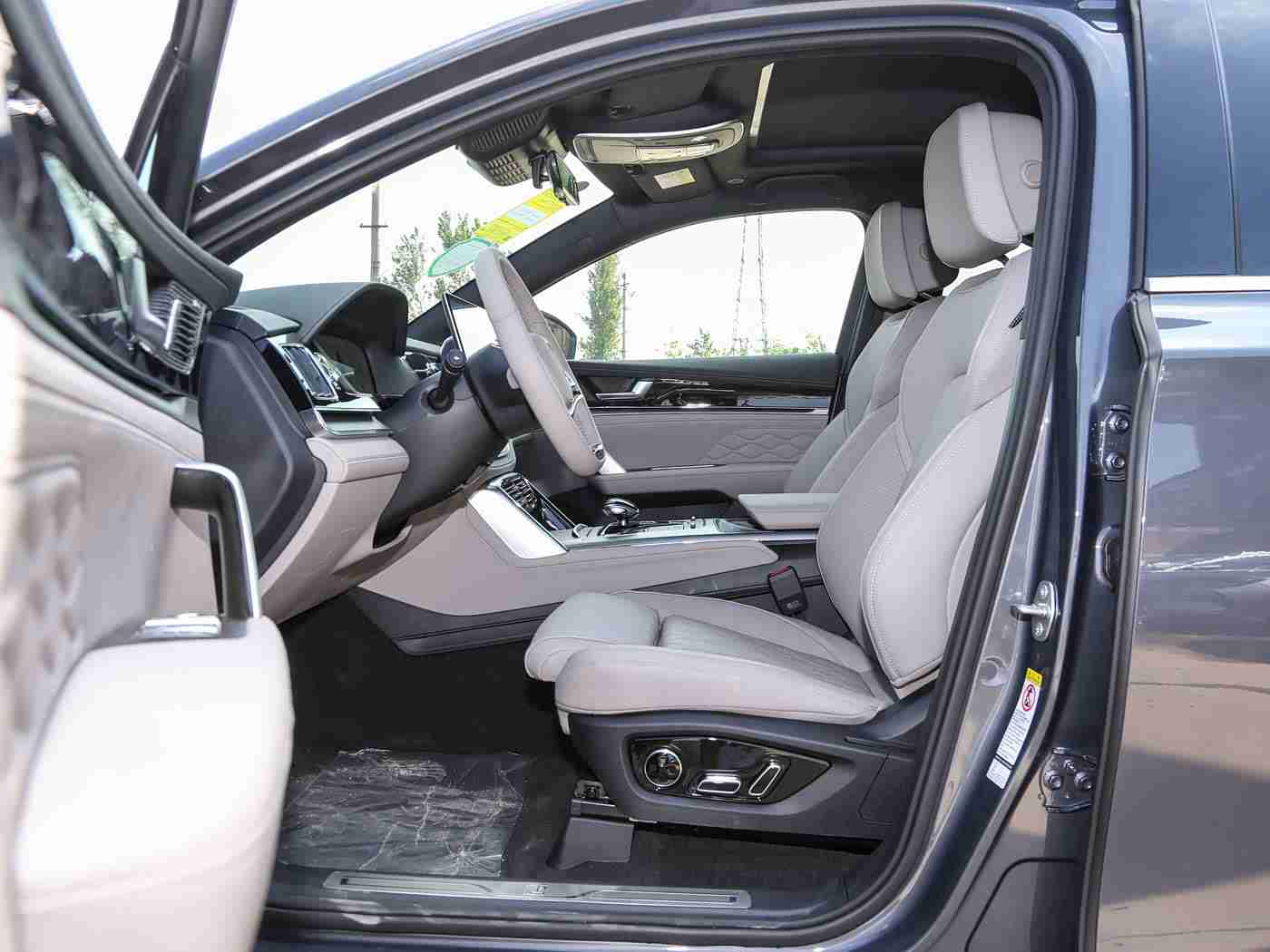 十八大黄色软件：汽车智能化新篇章：“十八大黄色软件”引领驾驶体验革新-2