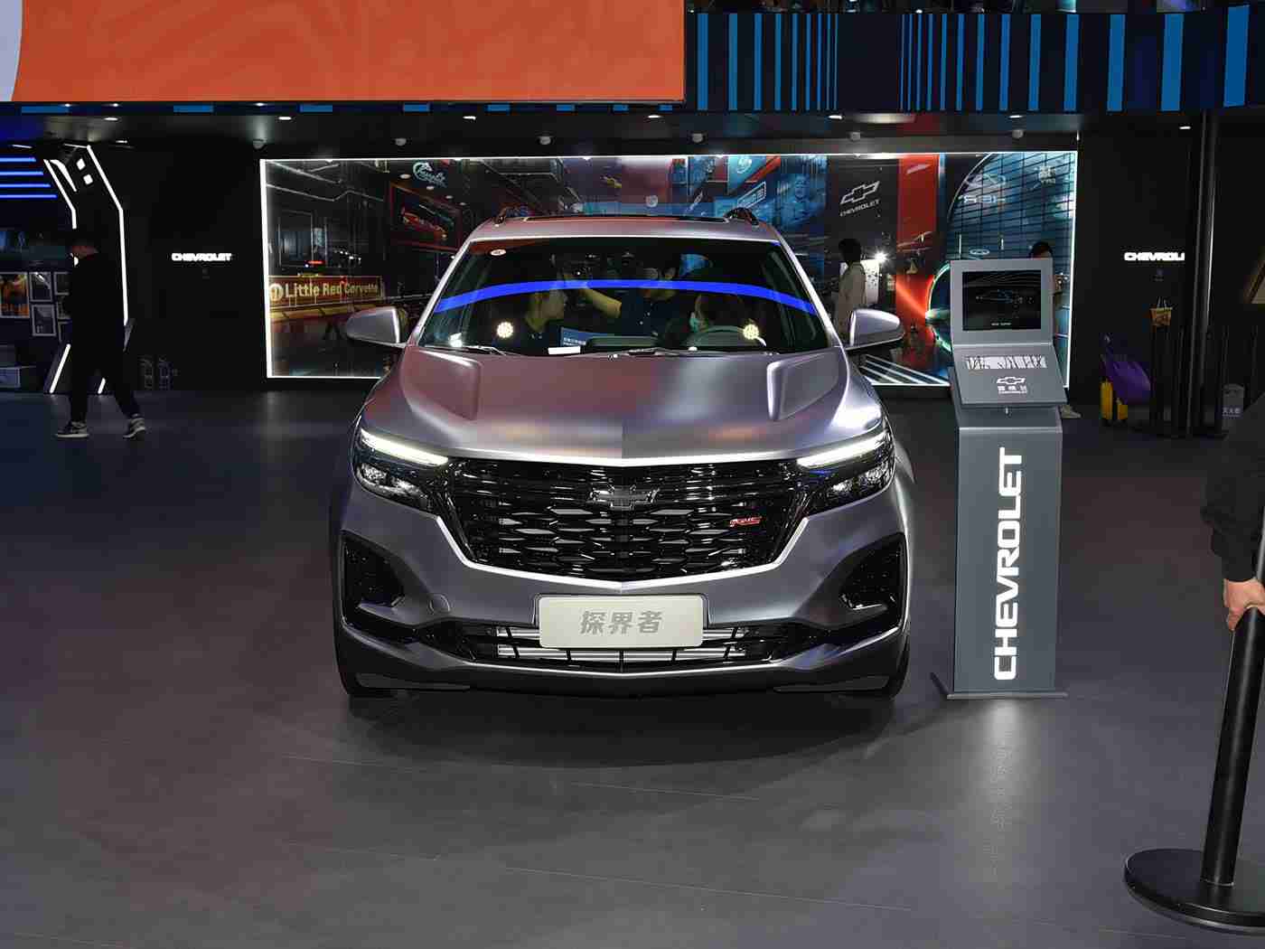 女人与公豬交酡全过程：新能源汽车领跑市场：500公里续航，智能驾驶新体验，环保时尚两不误-4