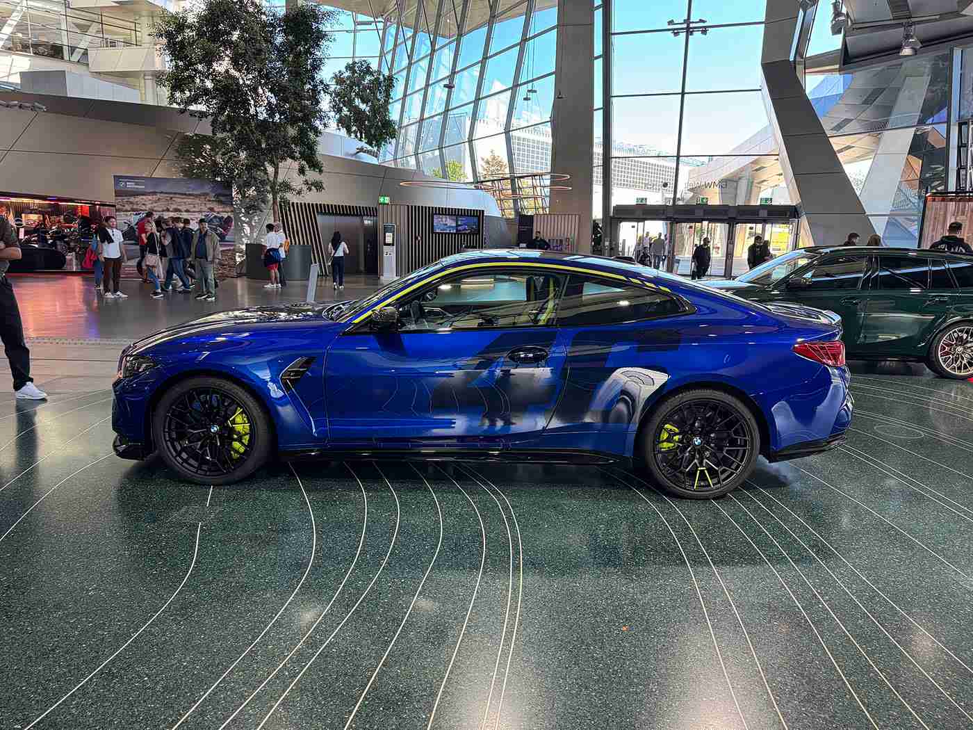 操人APP：科技革新驱动汽车养护新纪元：智能平台颠覆传统用车体验-3