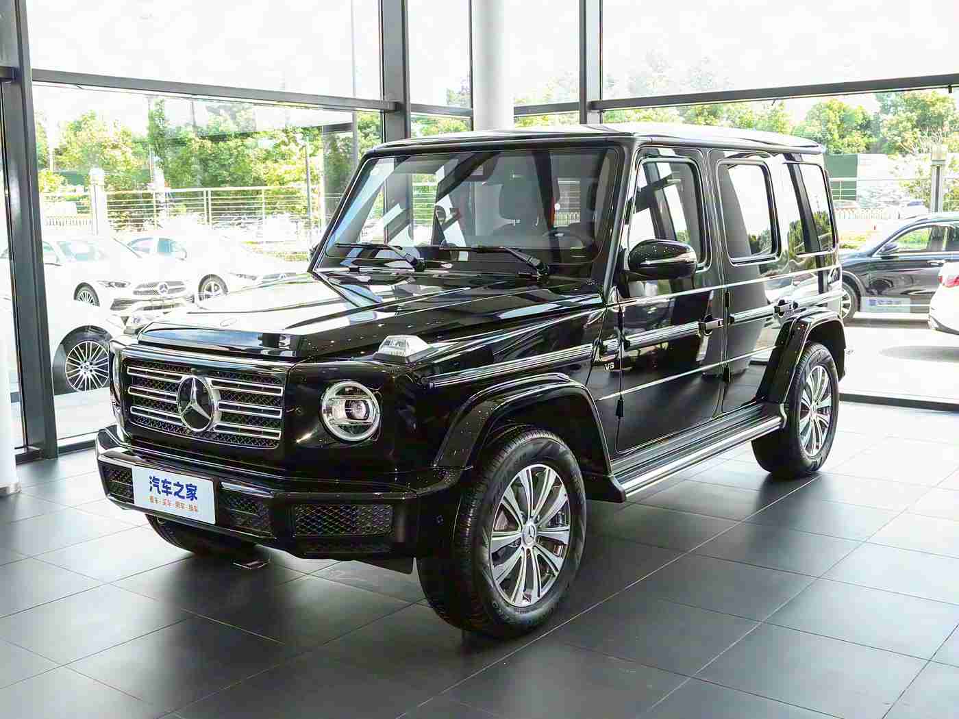 男捅女APP：智能导航社交娱乐三合一，“男捅女APP”助力汽车行业变革新篇章-1