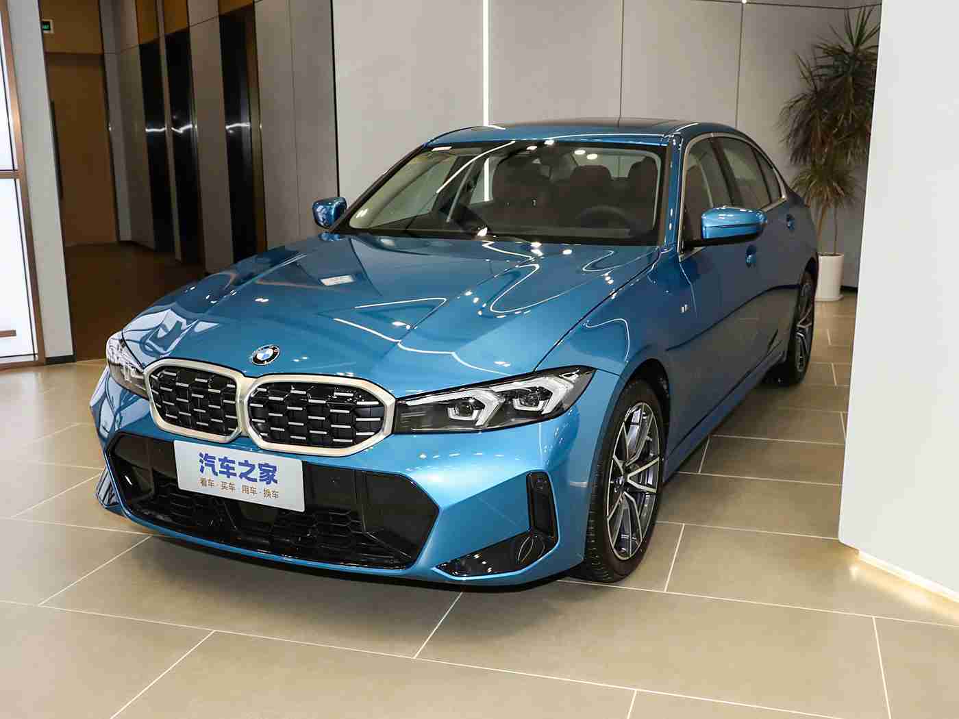 男人捅女人的软件：汽车软件安全引担忧：揭秘恶意程序威胁，企业积极应对保障用户出行安全-1