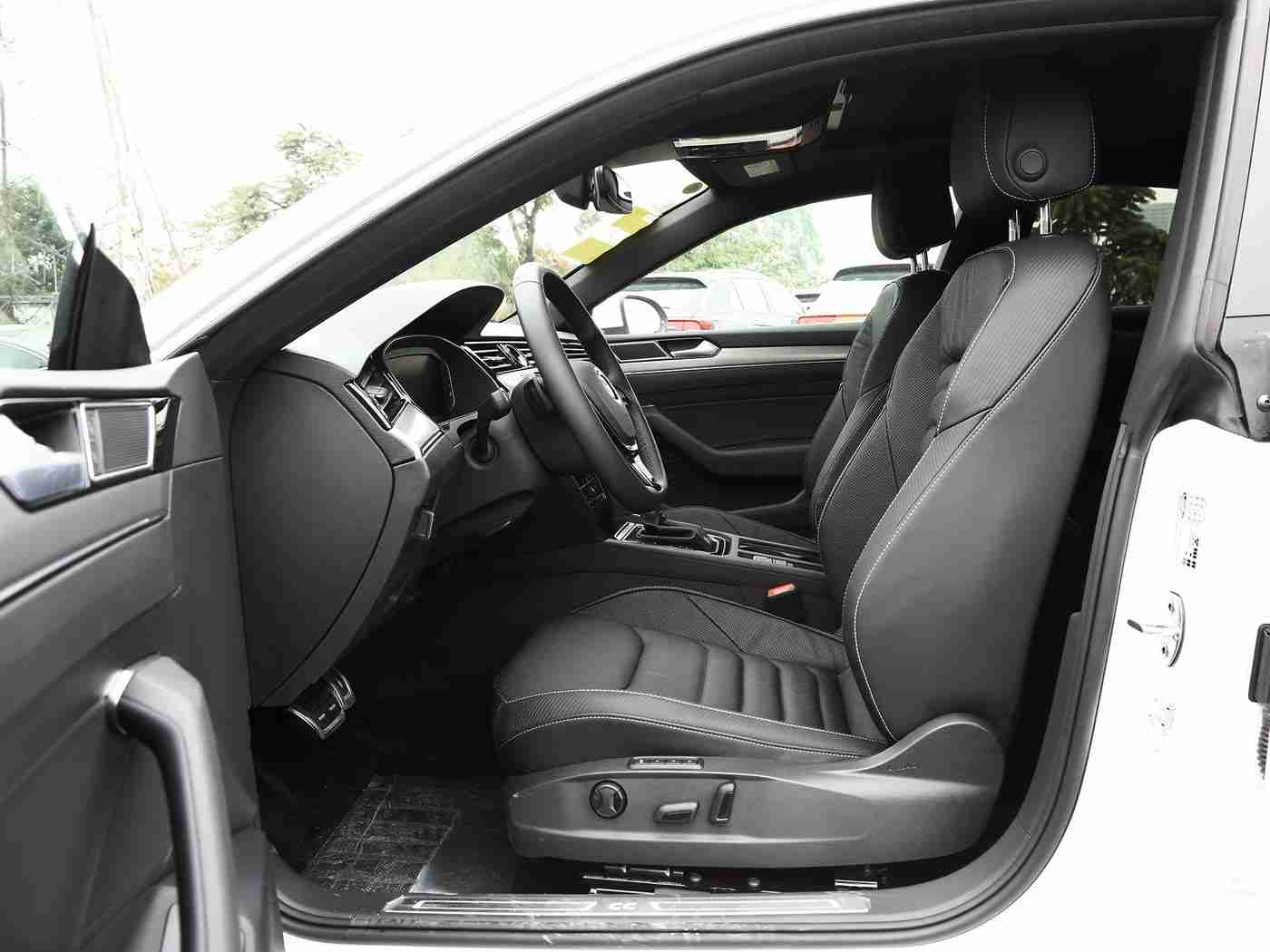 国精产品一区二区三：国产品牌崛起，三款新品领衔，展现汽车产业新实力-3