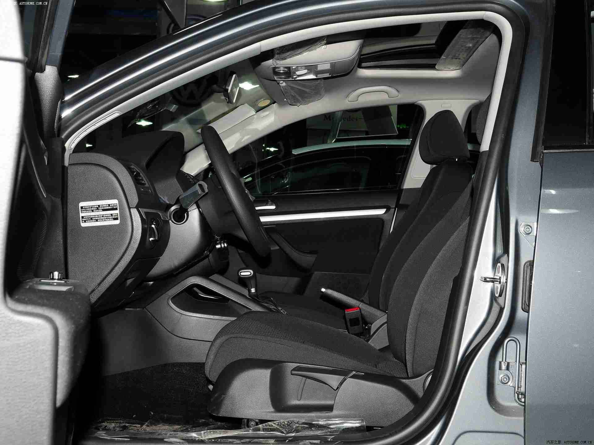 草莓视频站长:新能源驱动,未来出行焕新篇-4