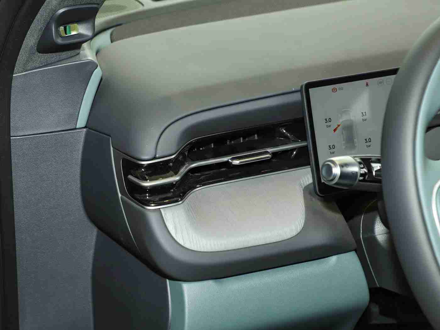 流氓视频下载：汽车视频新体验：安全便捷，轻松获取行业动态-3