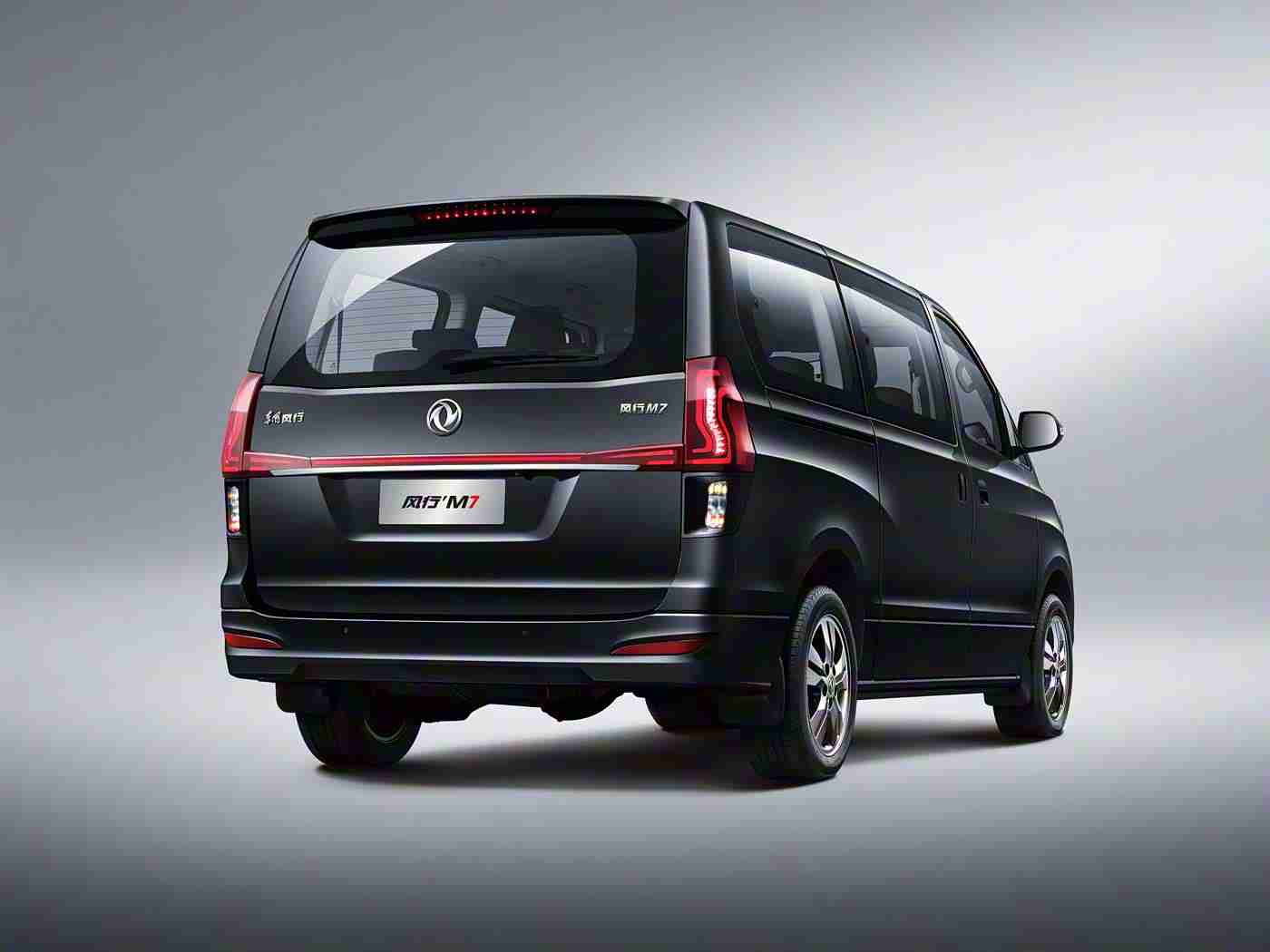 打扑克牌又疼又叫软件免费：科技助力驾驶乐趣，智能导航与趣味扑克软件惠及车主，安全驾驶无忧-1