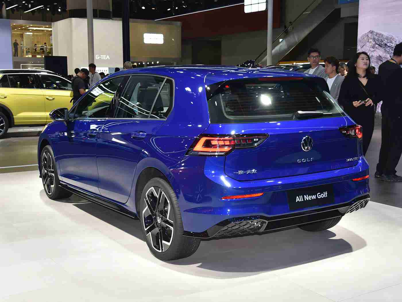 男操女软件：颠覆驾驶体验，智能助手引领汽车行业新潮流-2