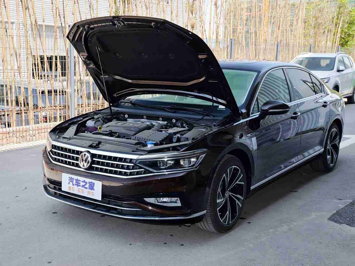 国产成人综合视频：汽车产业崛起启示录：借鉴国产视频多元创新，打造多级车型，驱动技术创新与品牌建设-1