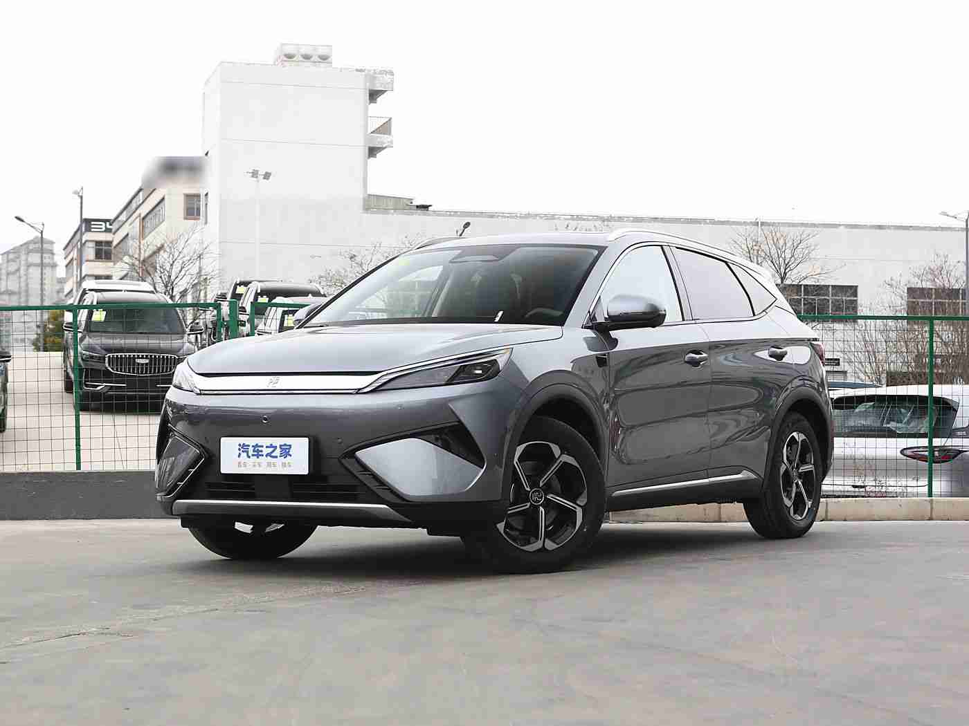 十大黄色：“潮流色彩引领风骚，盘点十大黄色汽车彰显个性风采”-3