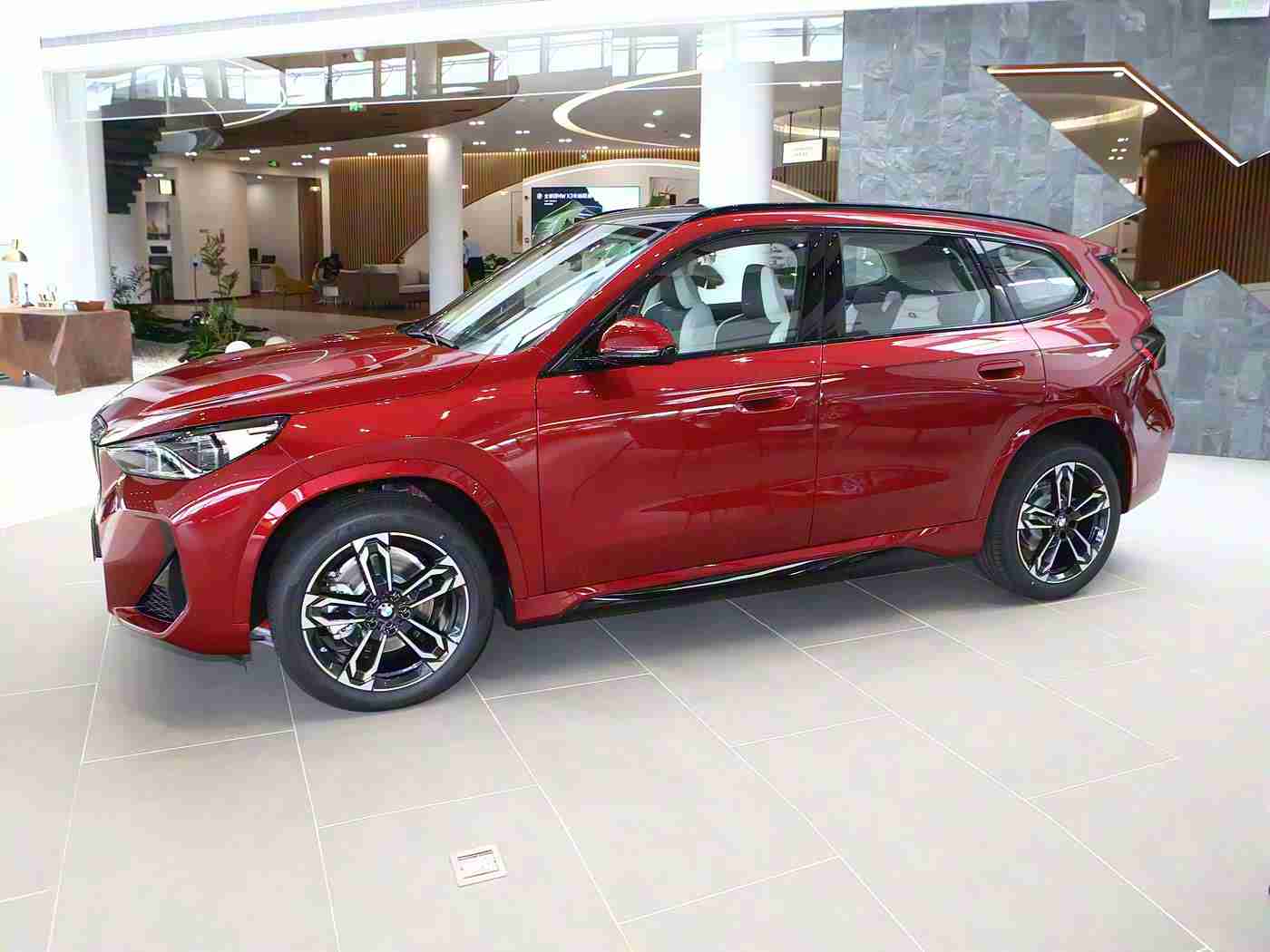 男生女生差差APP:性别差异一网打尽,智能APP助男女轻松购车新体验-3