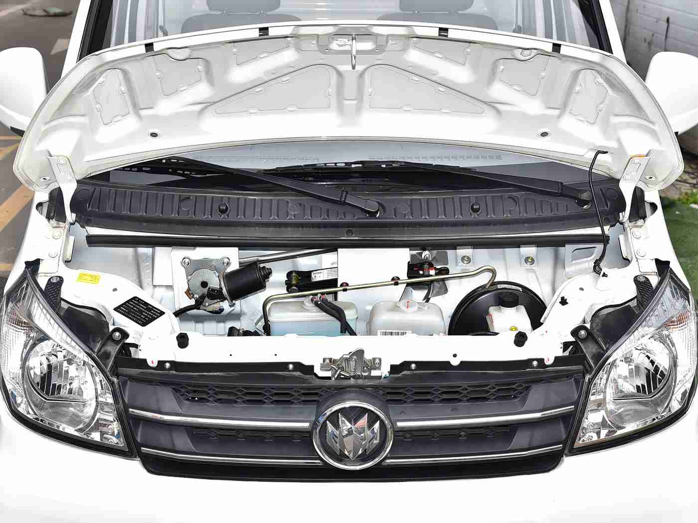 黄色搞鸡软件：智能辅助新篇章，驶向未来环保路-4