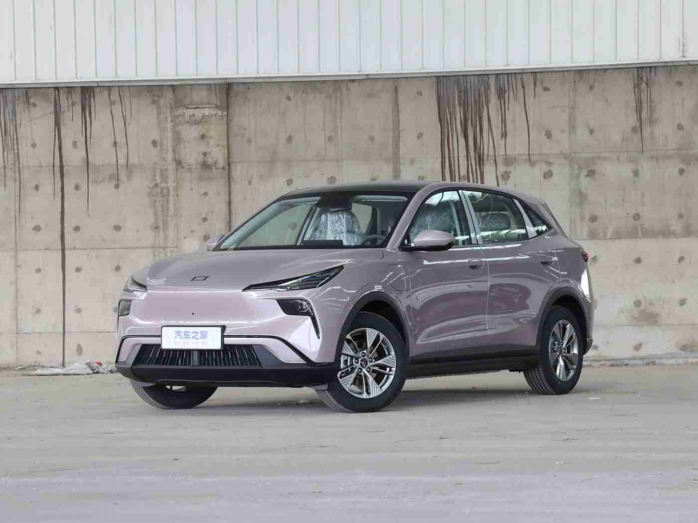 涩多多：智能新贵脱颖而出，涩多多引领汽车市场潮流-1