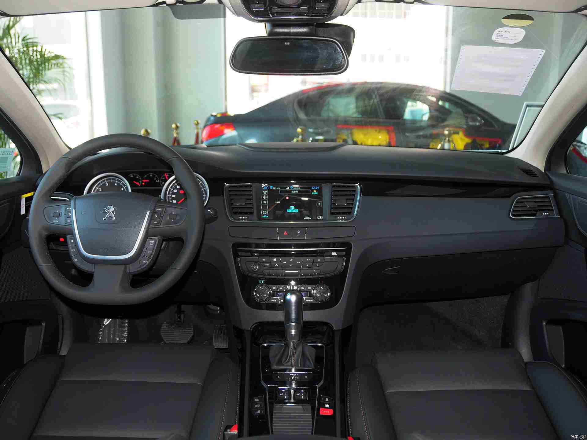 娇妻终于让我一起3p了:“家庭温馨故事助力,智能SUV即将上市,共享驾驶新体验引期待!”-2