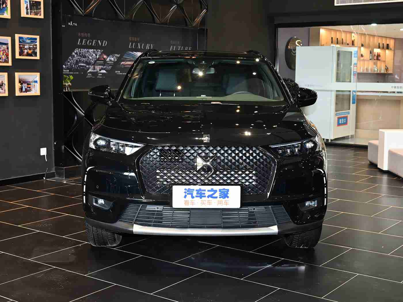 男人捅女人APP：创新科技引领安全出行，神秘汽车安全应用助力车主无忧驾驶-2