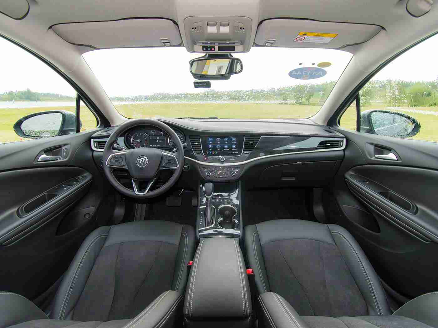 好色先：时尚色彩，智享未来，创新动力，引领潮流之车-4