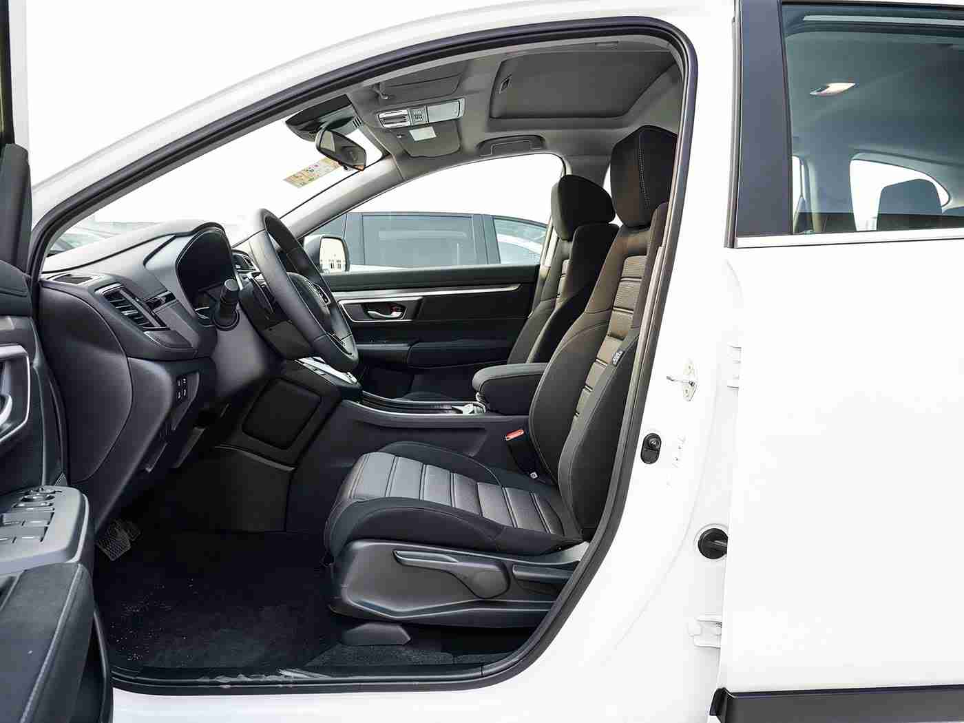 明星被操:“明星代言加持,全新车型性能卓越,外观时尚,内饰豪华,引领汽车行业未来潮流”-2