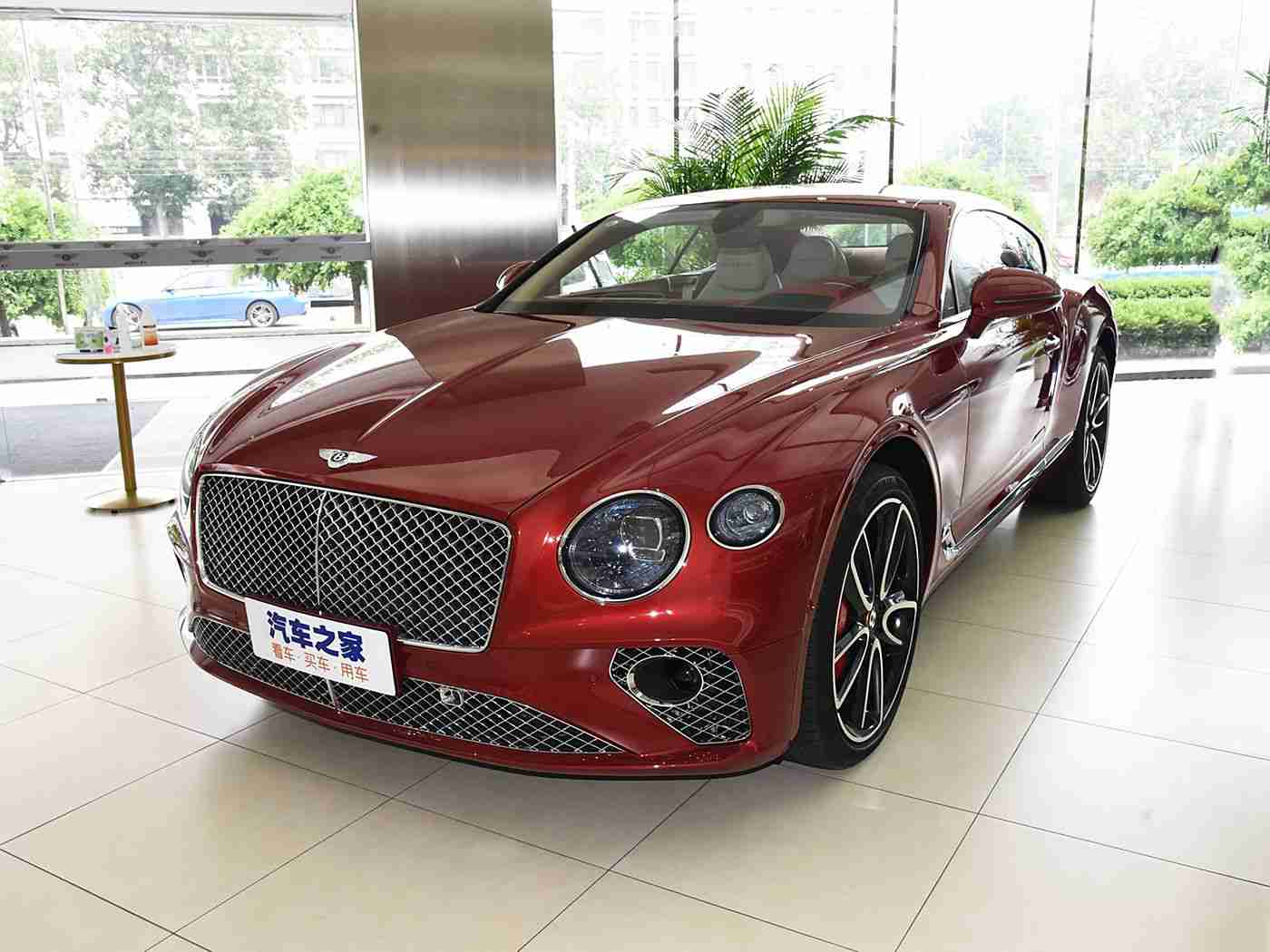 网站晚上你懂的：夜幕霓虹下，轻启驾驭传奇，颠覆想象未来驾趣-5