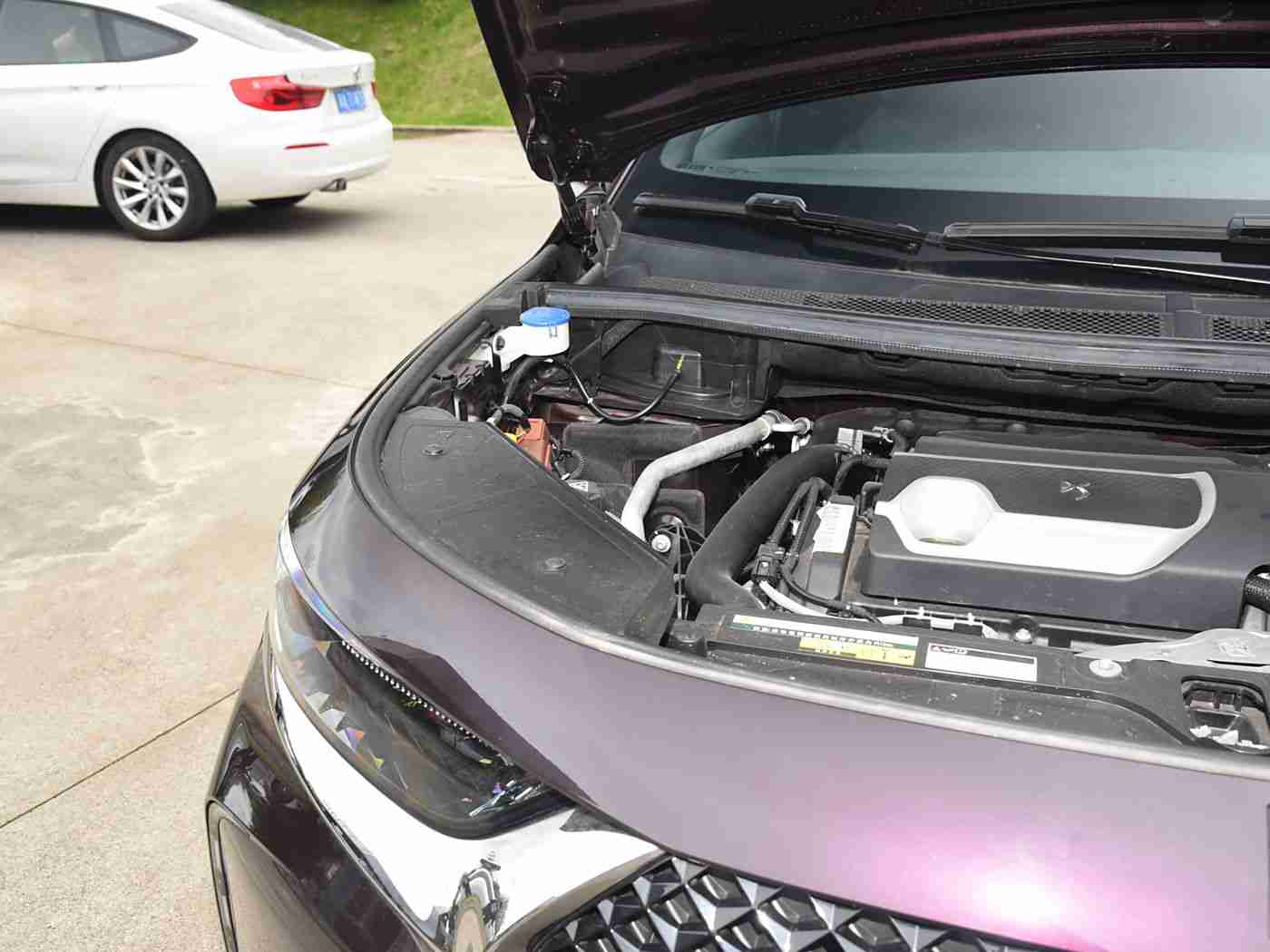 美女露奶头软件：智能女神驾临，行车疲劳一扫光-1