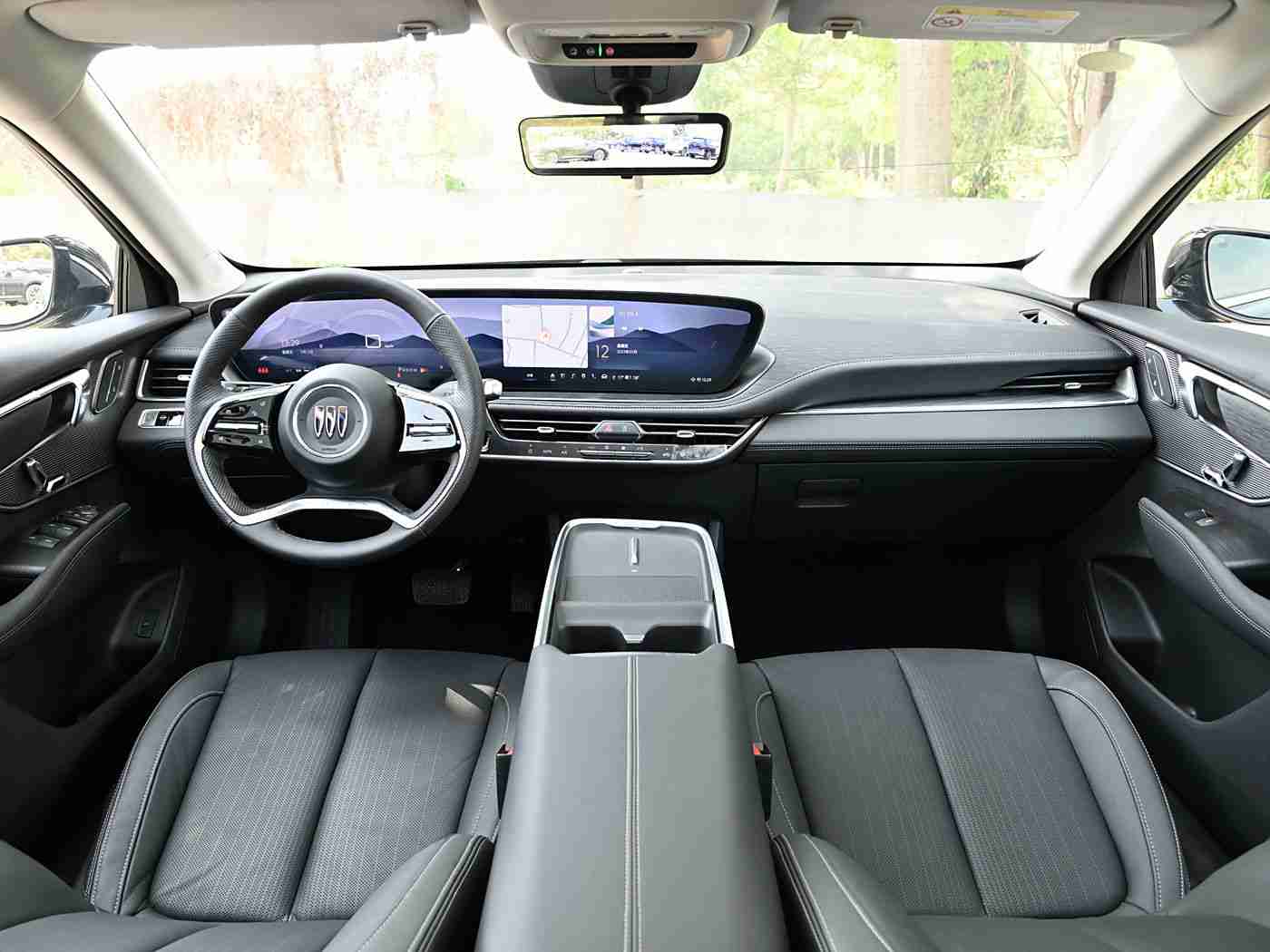 黄色应用app：智能驾驭，旅途新境，导航、娱乐、通讯，一“应”俱全-2