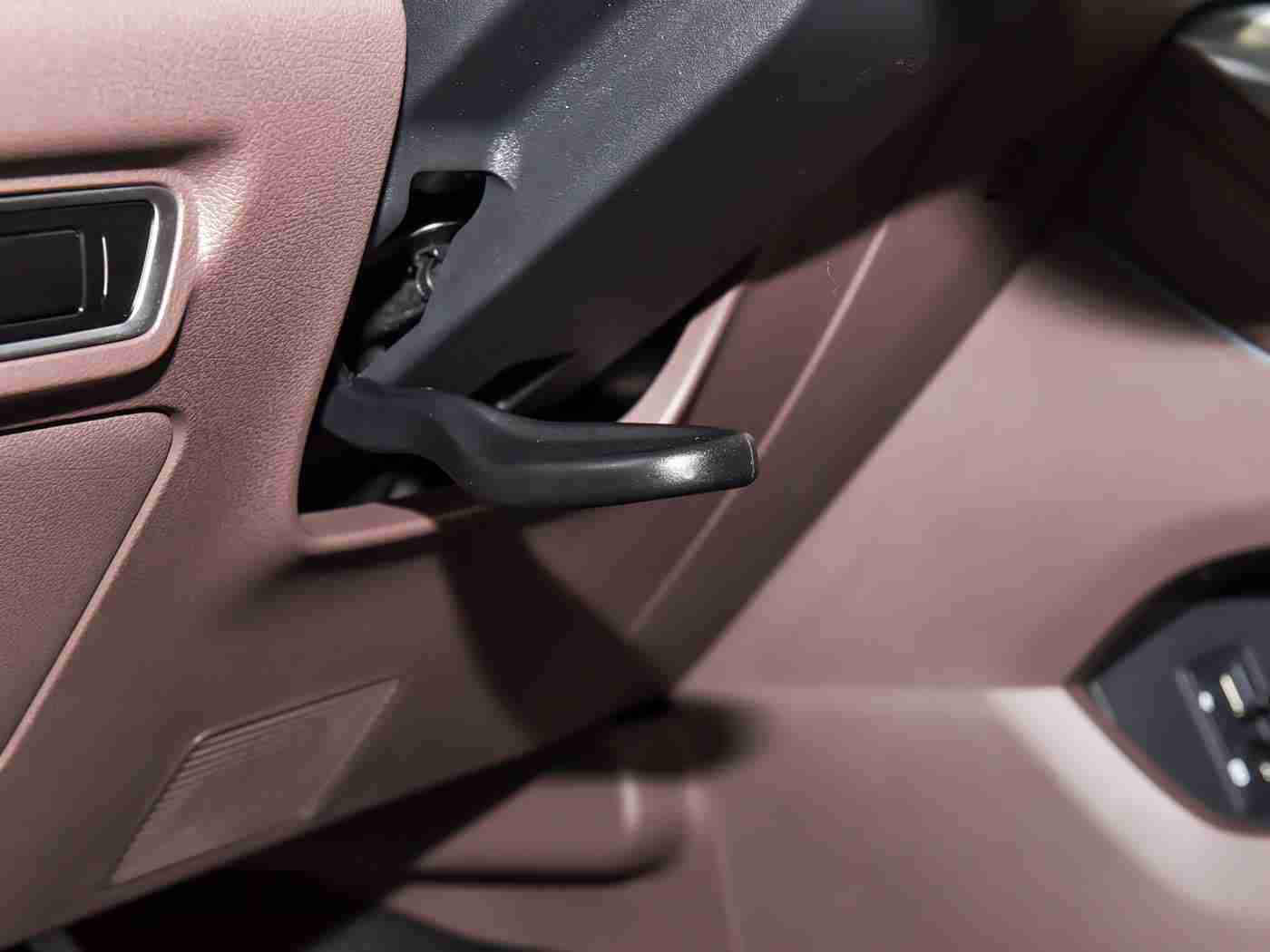 男生的香蕉插进女生的桃子：汽车融合创新，精准匹配，共创未来之路-3