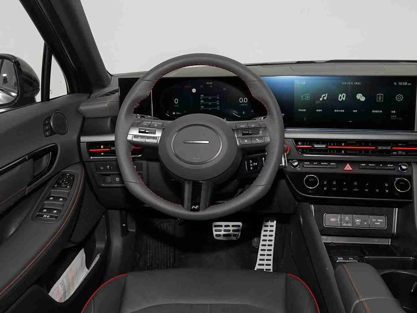 真人床上拔萝卜：汽车新势力崛起：独特设计、智能科技，引领潮流的“拔萝卜”品牌惊艳亮相-3