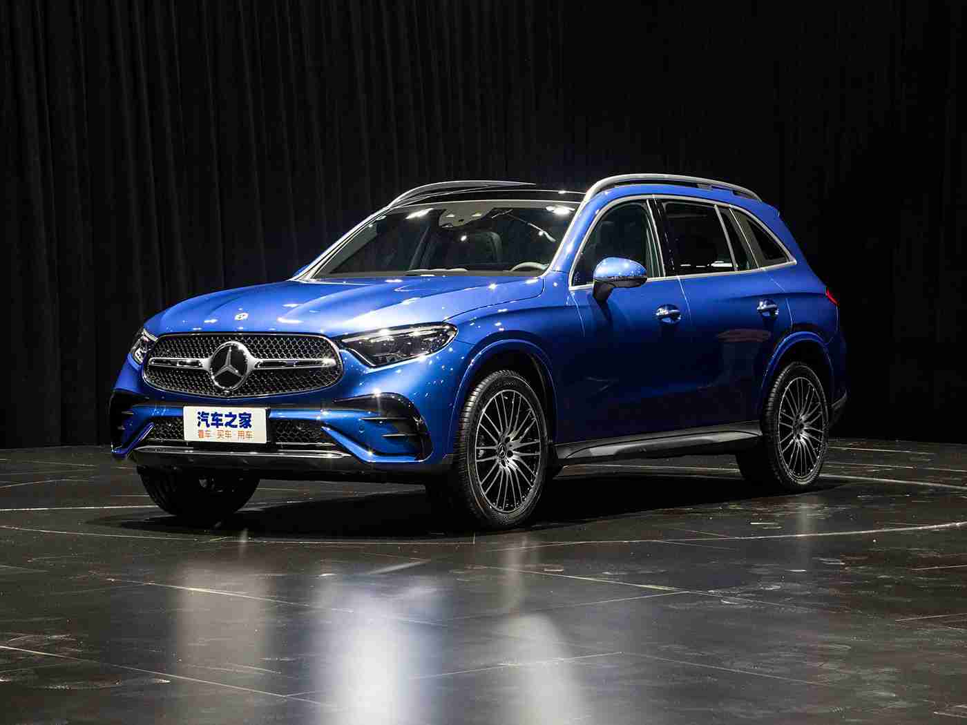 爱情岛入口：浪漫驾临，爱情主题汽车新宠，独具匠心诠释温馨出行-2