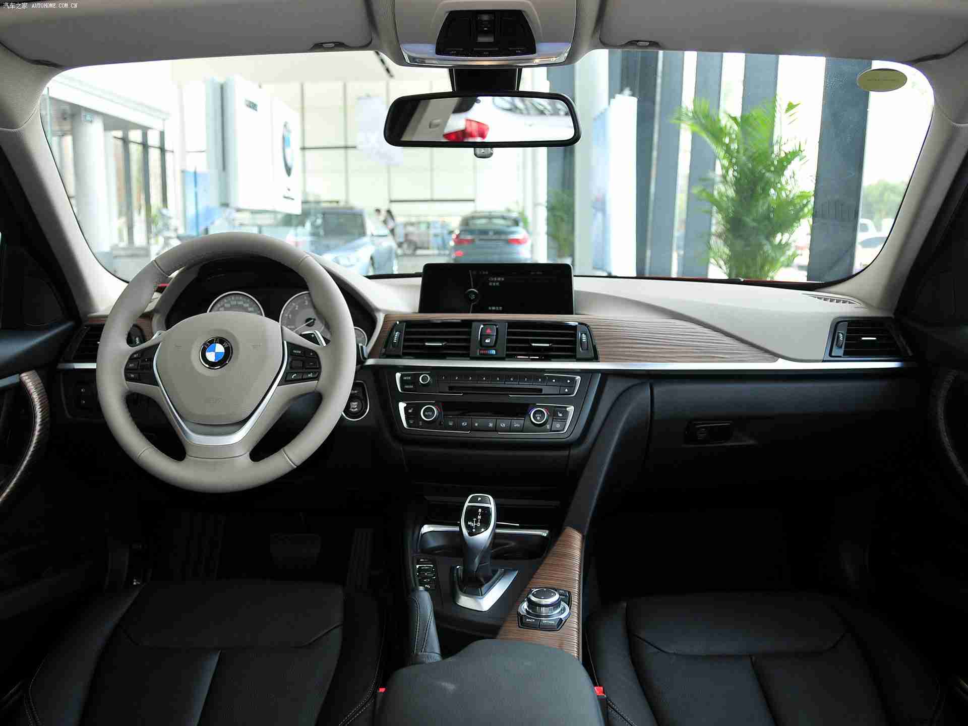 机机对机手机免费版下载安装2025：2025年即将上线：颠覆驾驶体验，“机机互联”免费应用即将改变您的出行方式-2