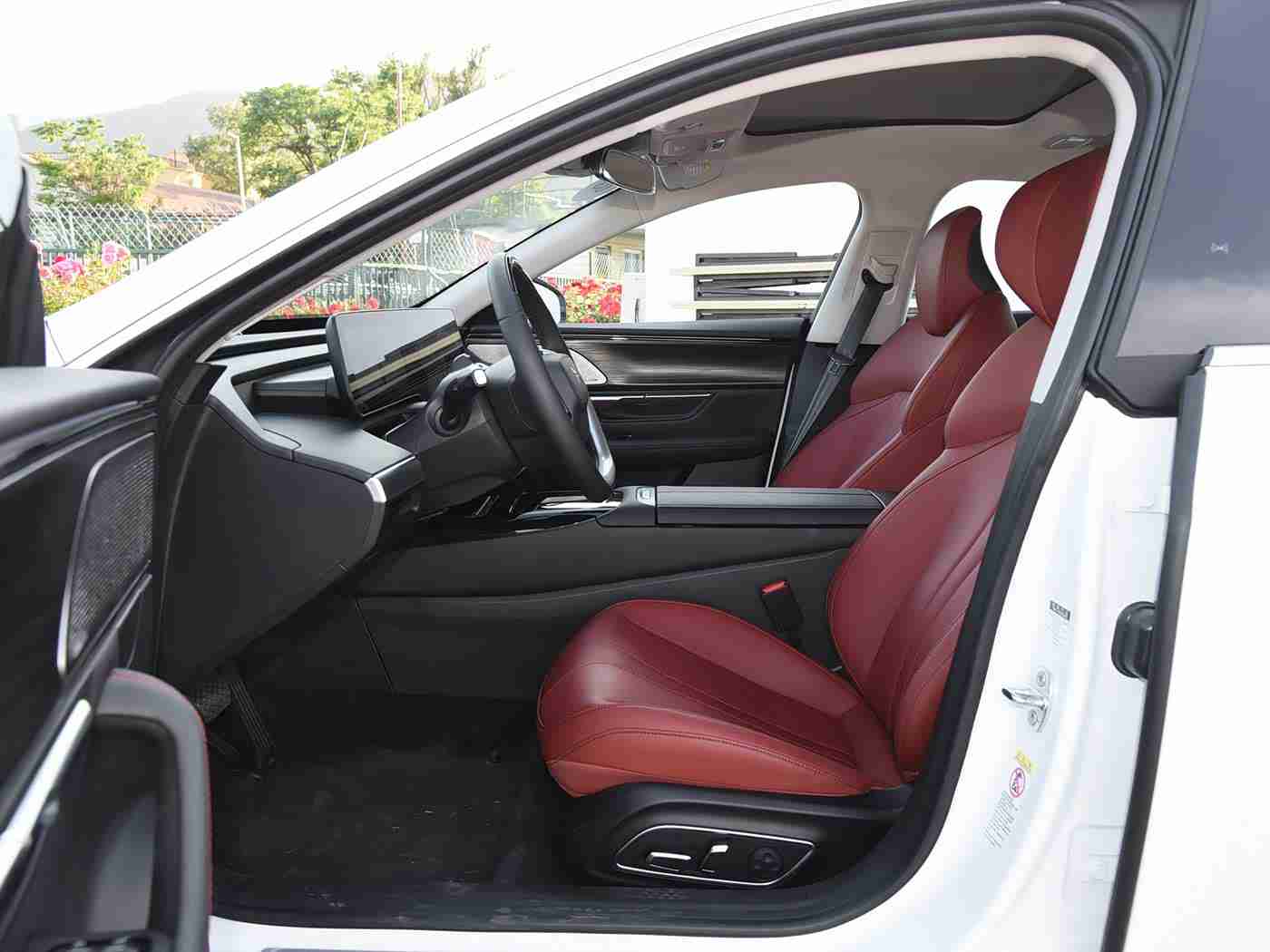 色综合色：汽车彩绘，潮流视觉盛宴-3