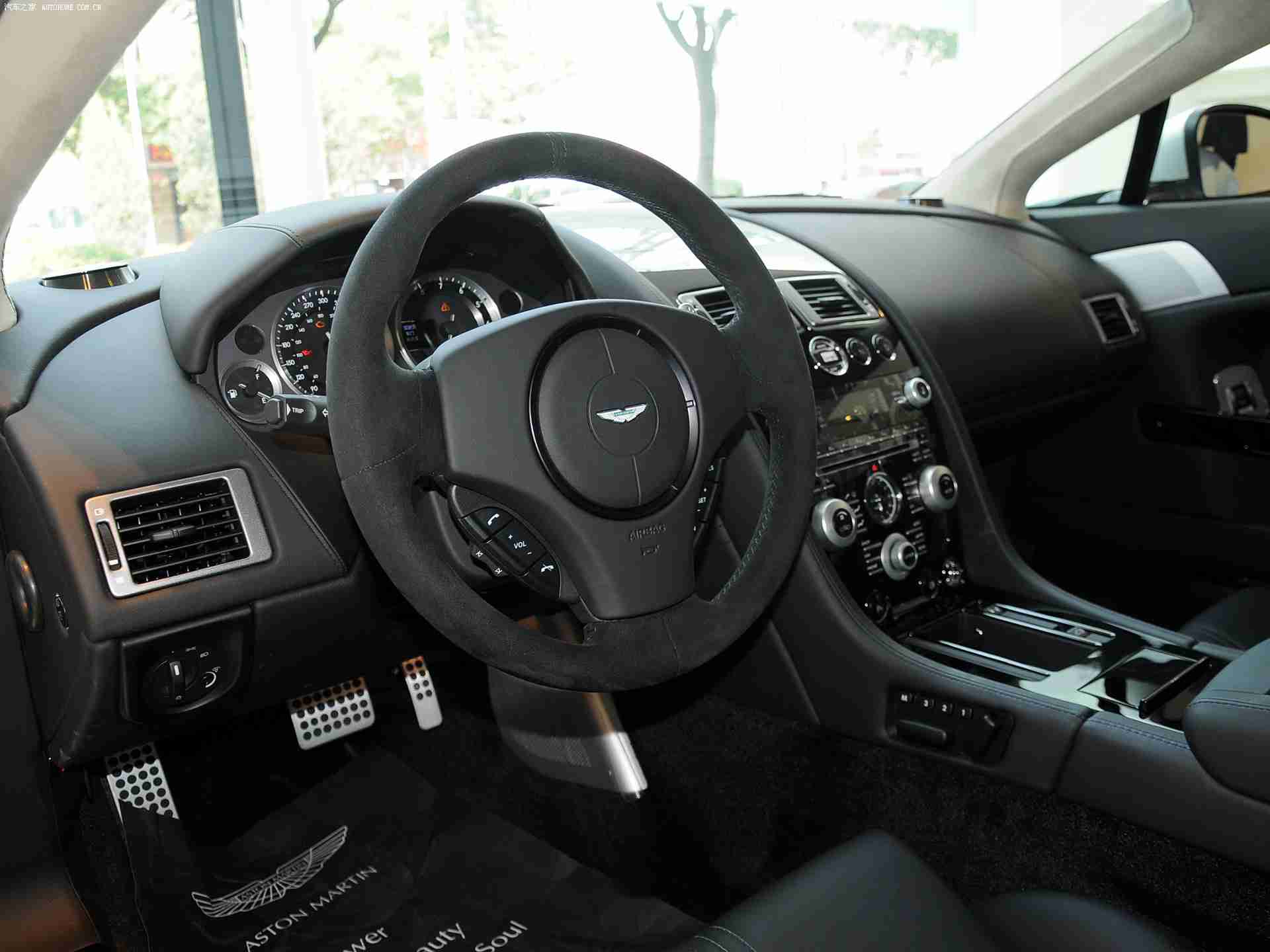 国产成人影片:汽车品牌新潮流:创新宣传助力国产车崛起,视听盛宴引领梦想之旅-4