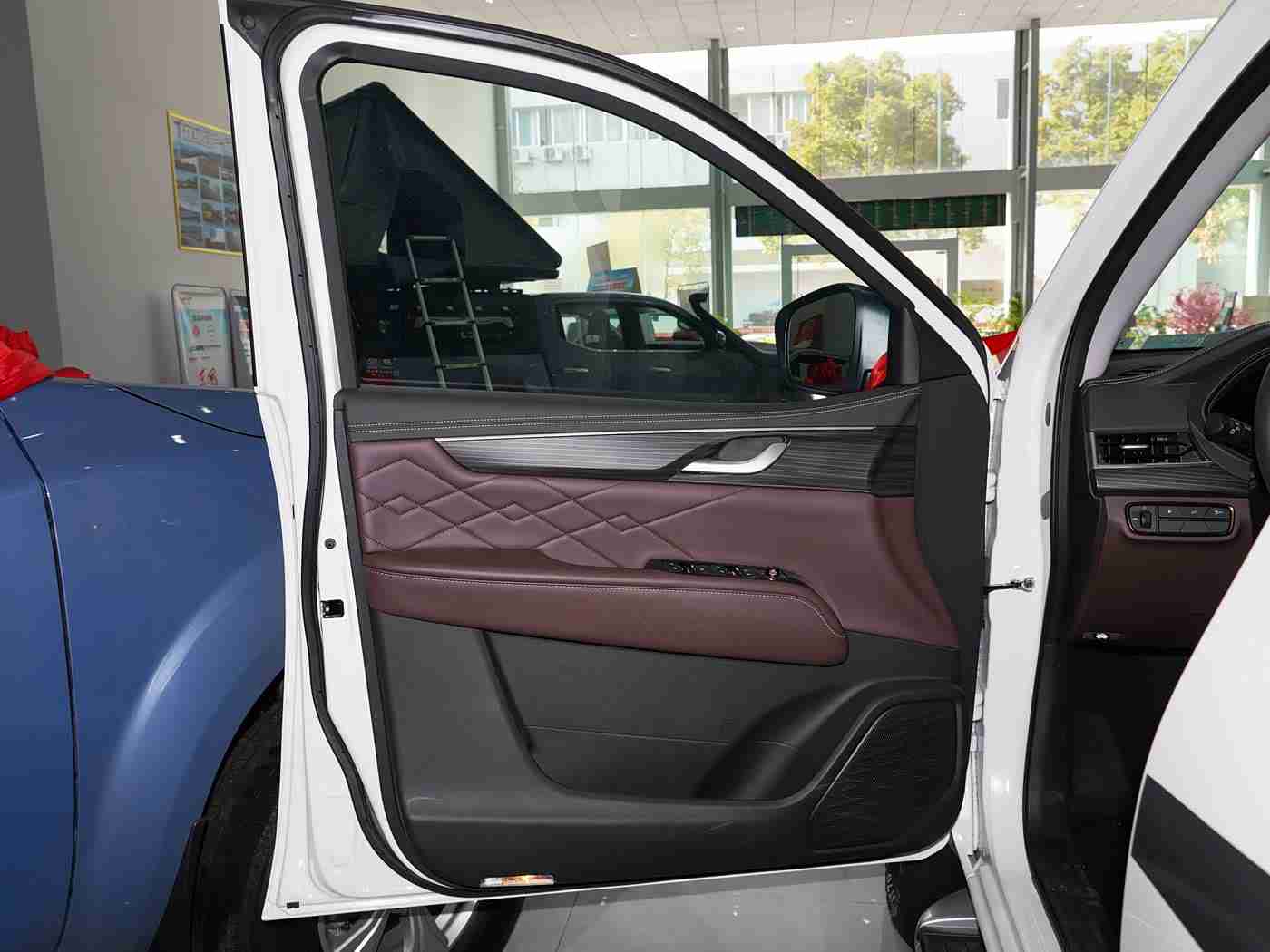 狼人访问紧急通知最新版下载：智能出行新篇章，安全便捷“狼人”升级版助力未来交通-1