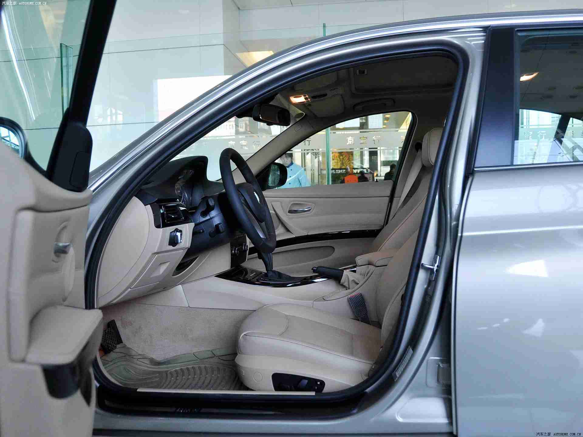 3D火影18+：3D科技赋能，炫酷概念车亮相：引领未来驾驶新潮流-3