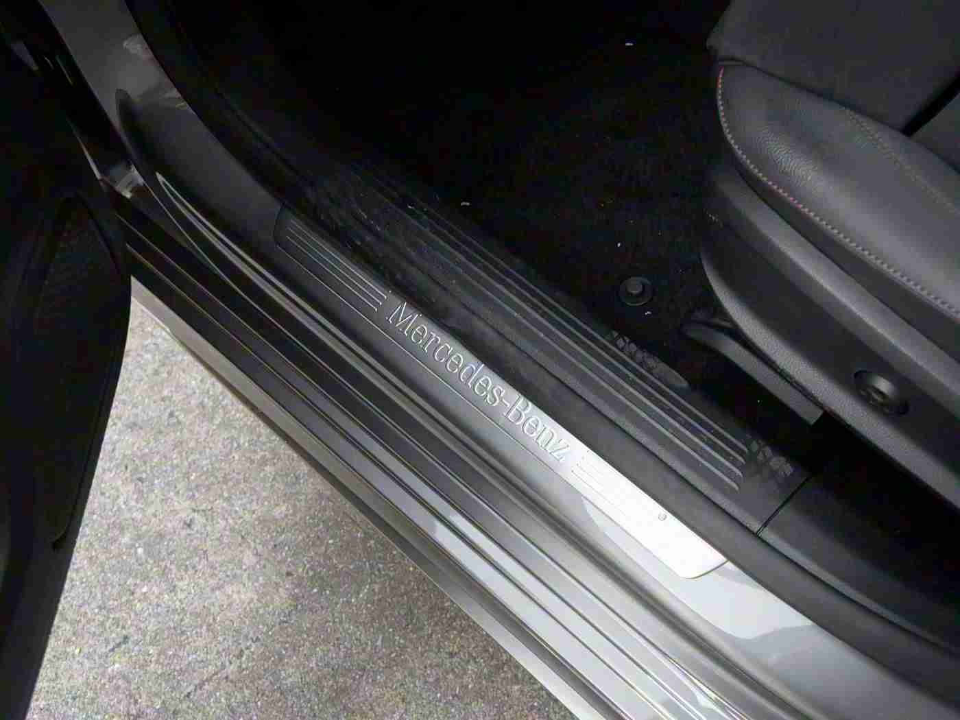 火影18同人手游破解版：科技跨界启示录：手游破解版引领汽车行业智能化、电动化新风向-3