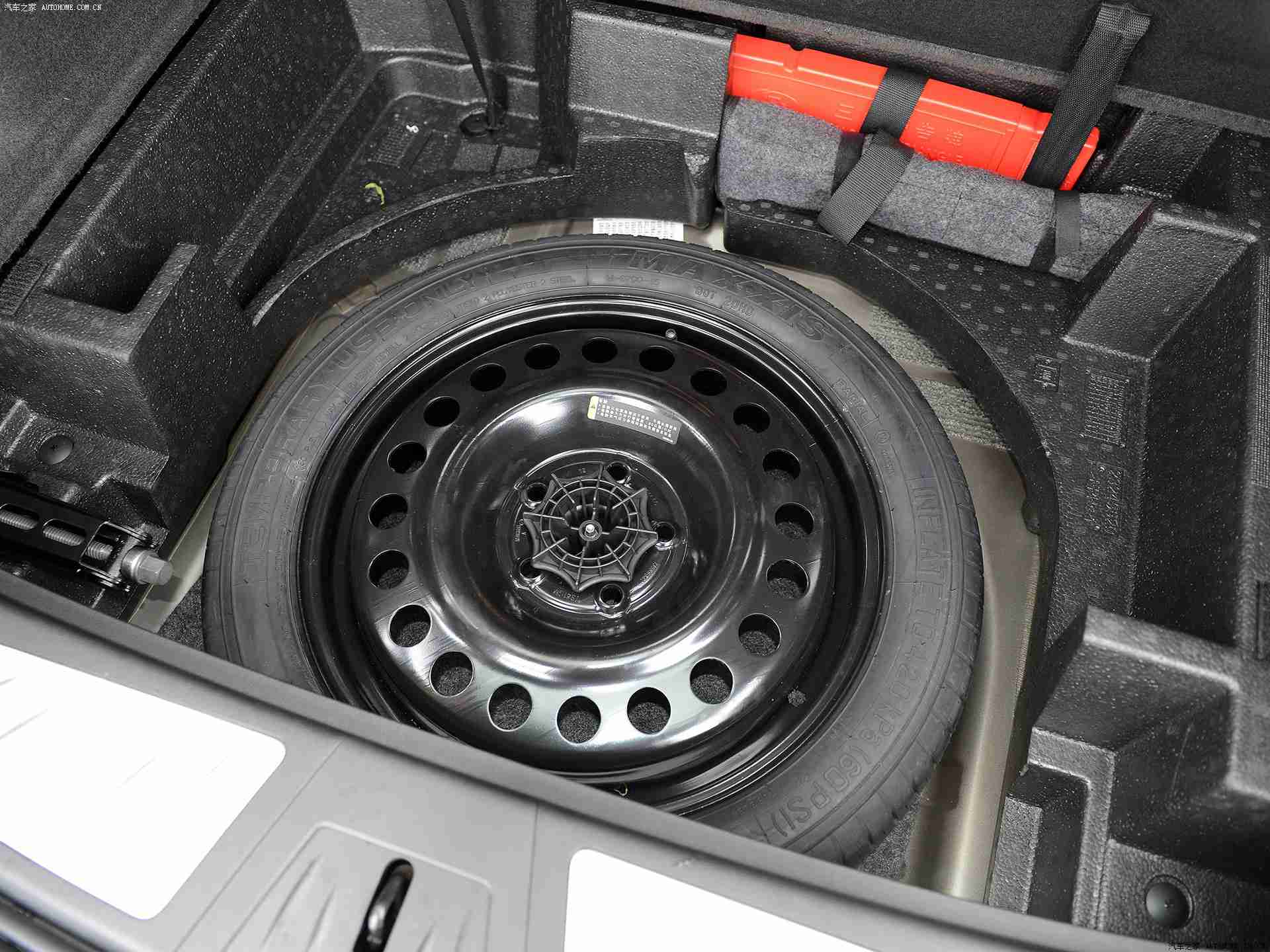 黄色软件下载链接：汽车生活新升级：创新平台助车主轻松驾驭，便捷驾驶体验来袭-2