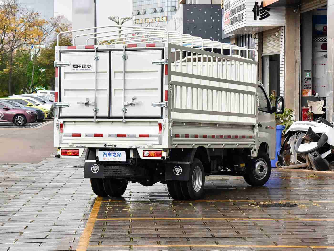 福利app导航：汽车出行新助手：导航优惠两不误，智慧驾驶更省心-2